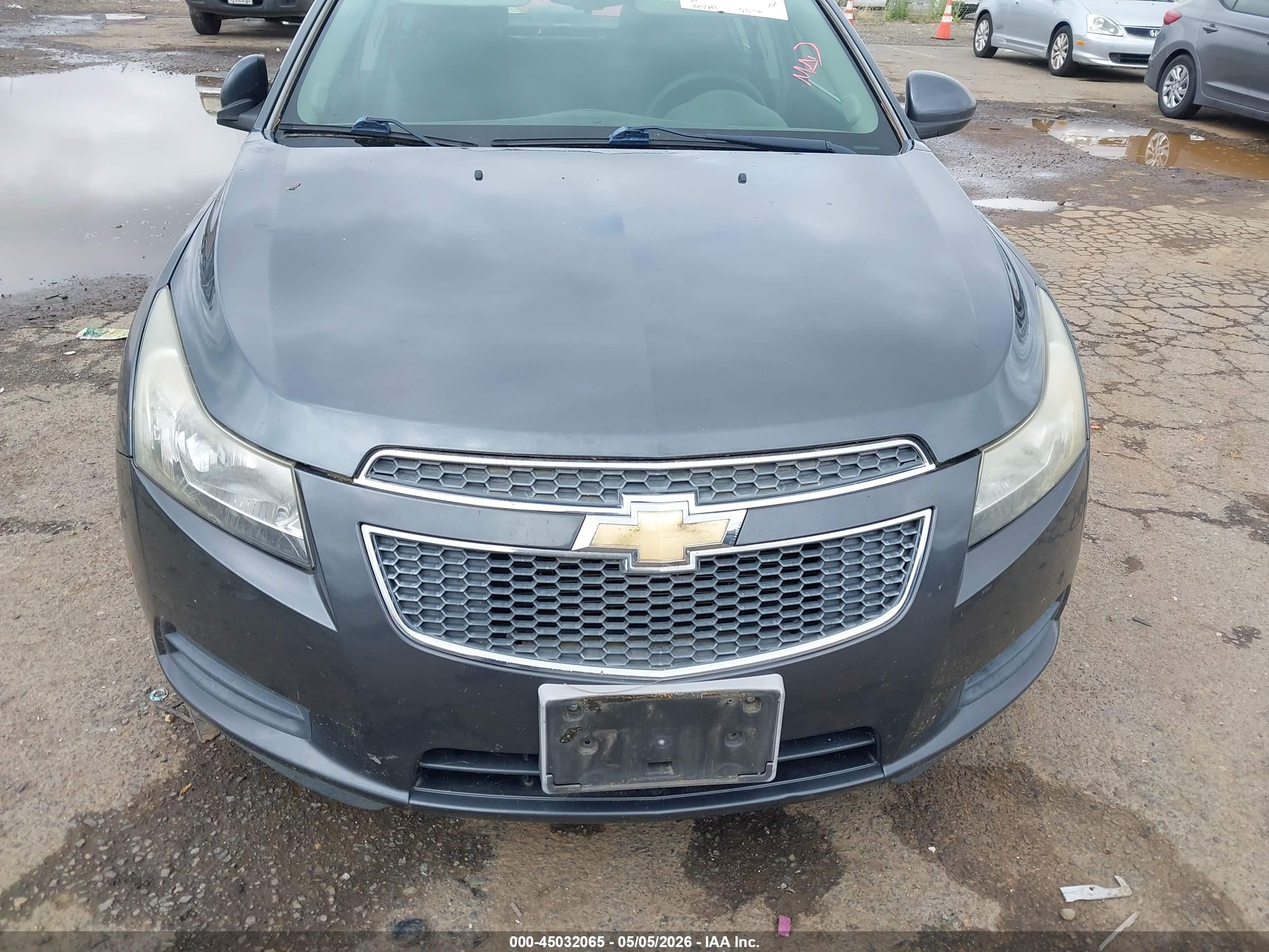 2013 Chevrolet Cruze 1lt Auto Серый vin: 1G1PC5SB5D7203876
