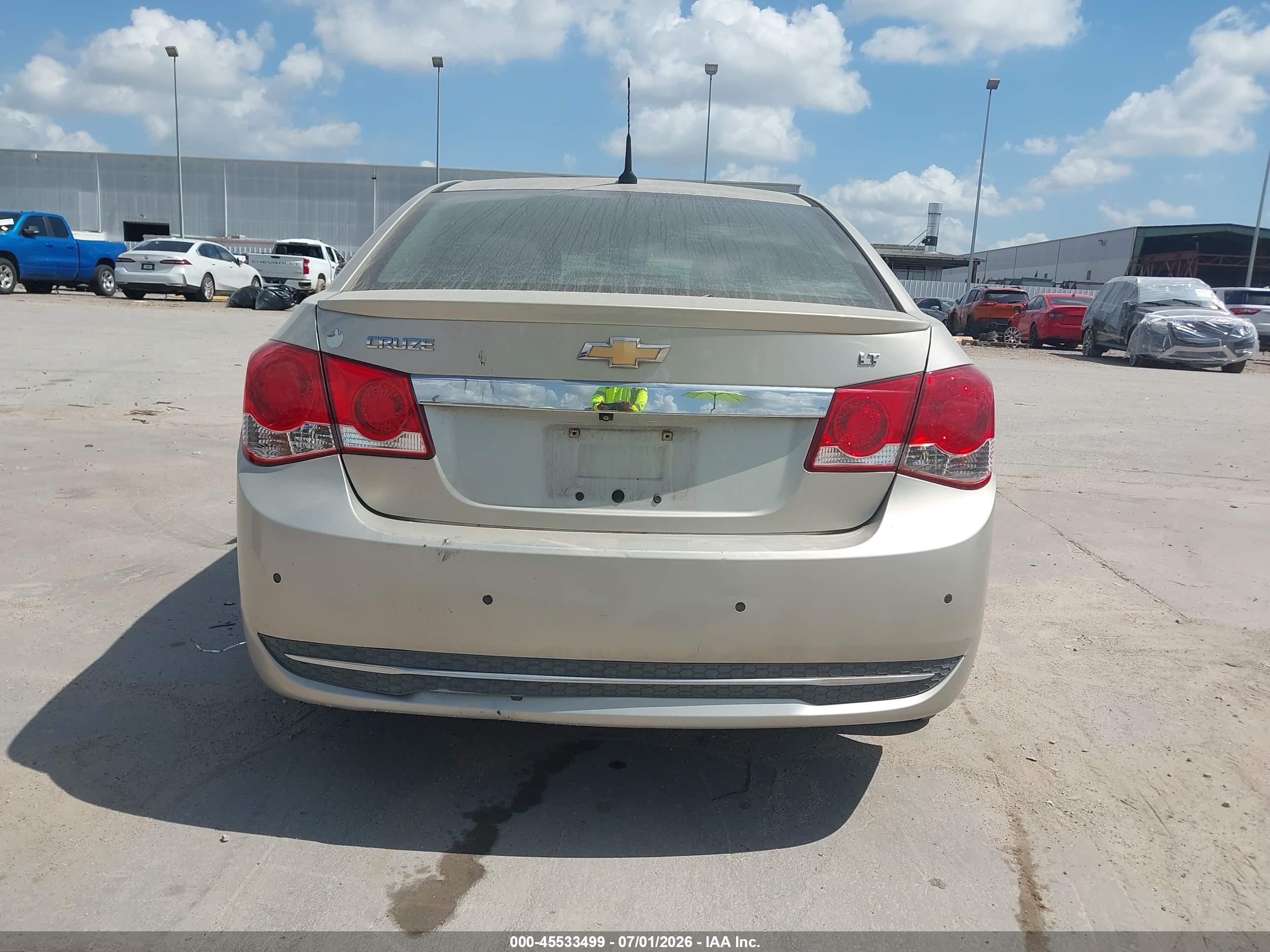 2013 Chevrolet Cruze 1lt Auto Cream vin: 1G1PC5SB5D7312127