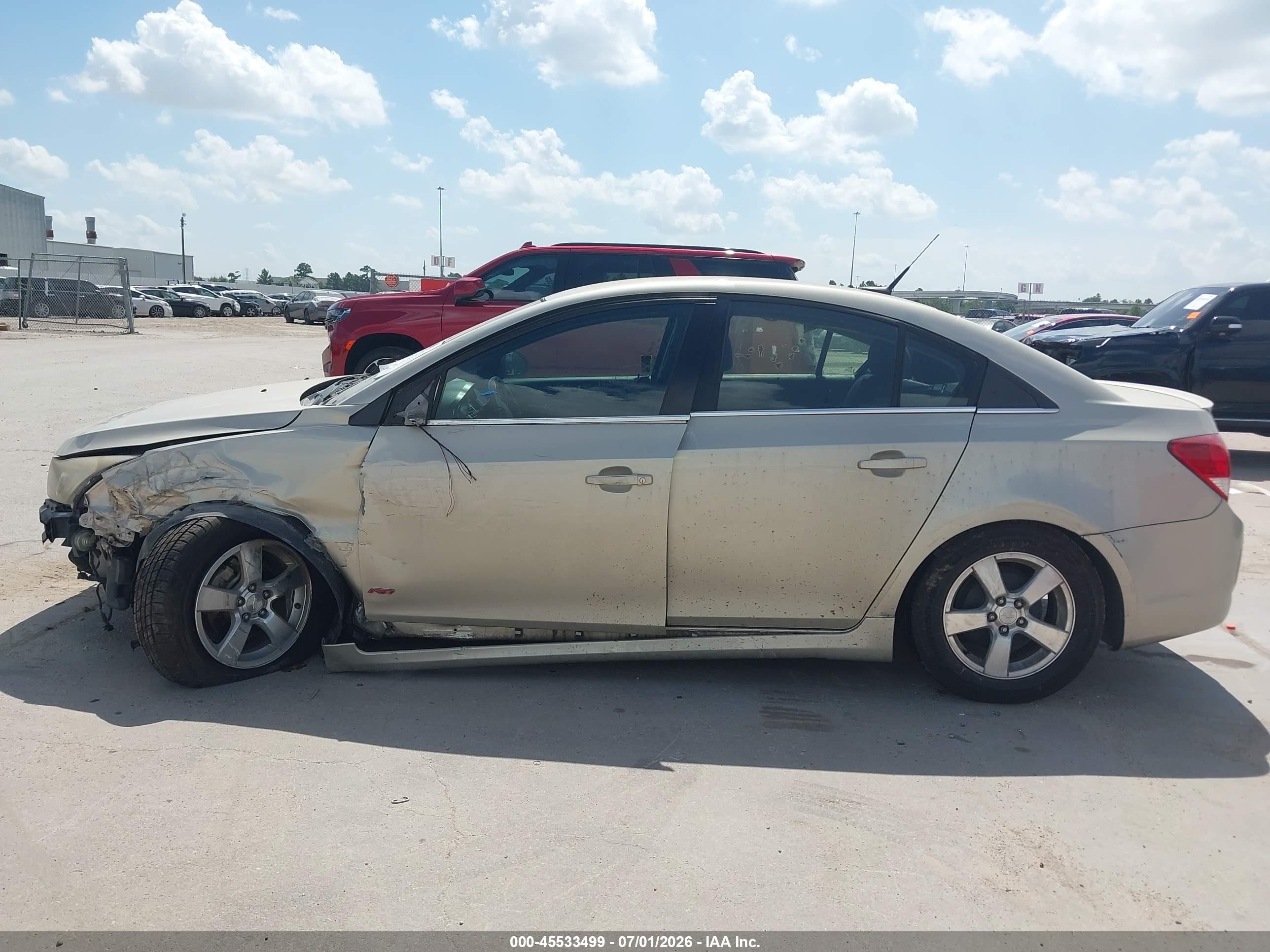 2013 Chevrolet Cruze 1lt Auto Cream vin: 1G1PC5SB5D7312127
