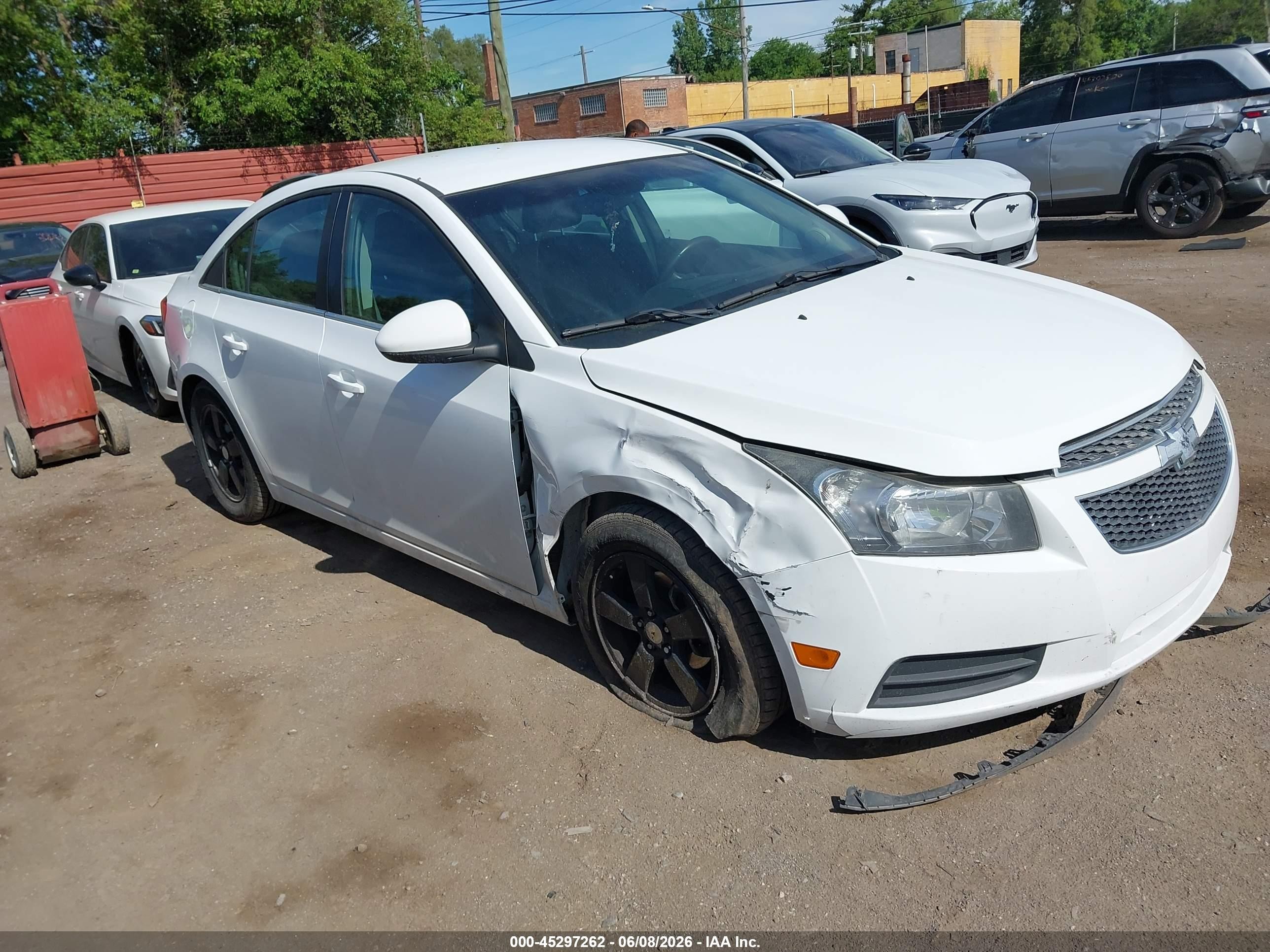 2013 Chevrolet Cruze 1lt Auto White vin: 1G1PC5SB5D7330403