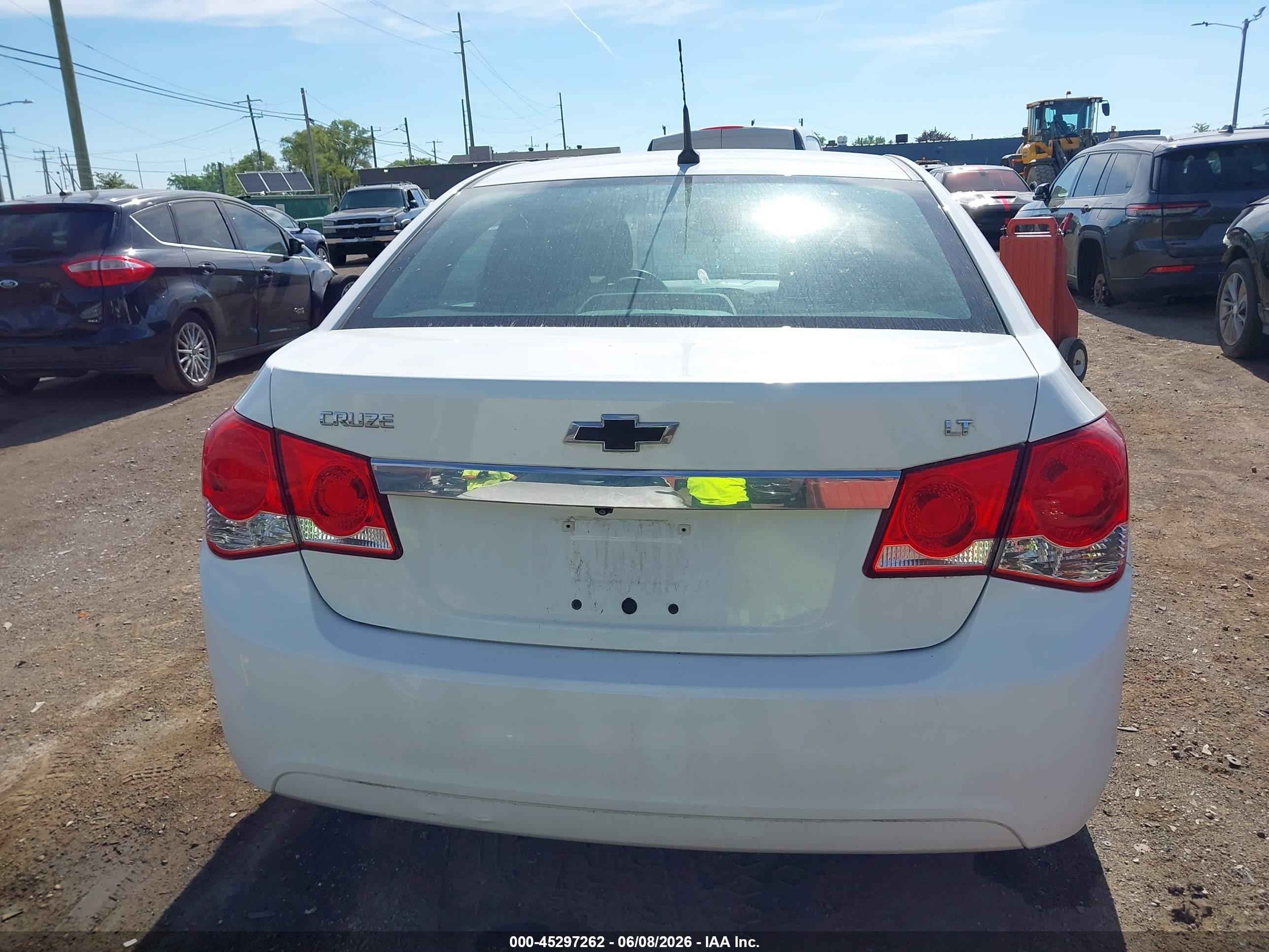 2013 Chevrolet Cruze 1lt Auto White vin: 1G1PC5SB5D7330403