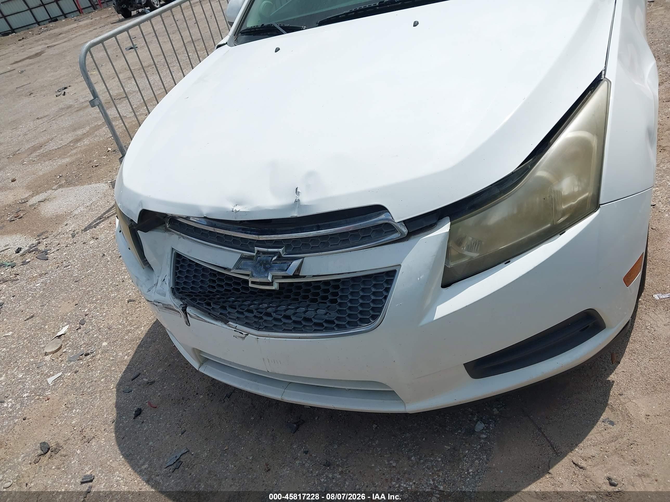 2014 Chevrolet Cruze 1lt Auto White vin: 1G1PC5SB5E7159864