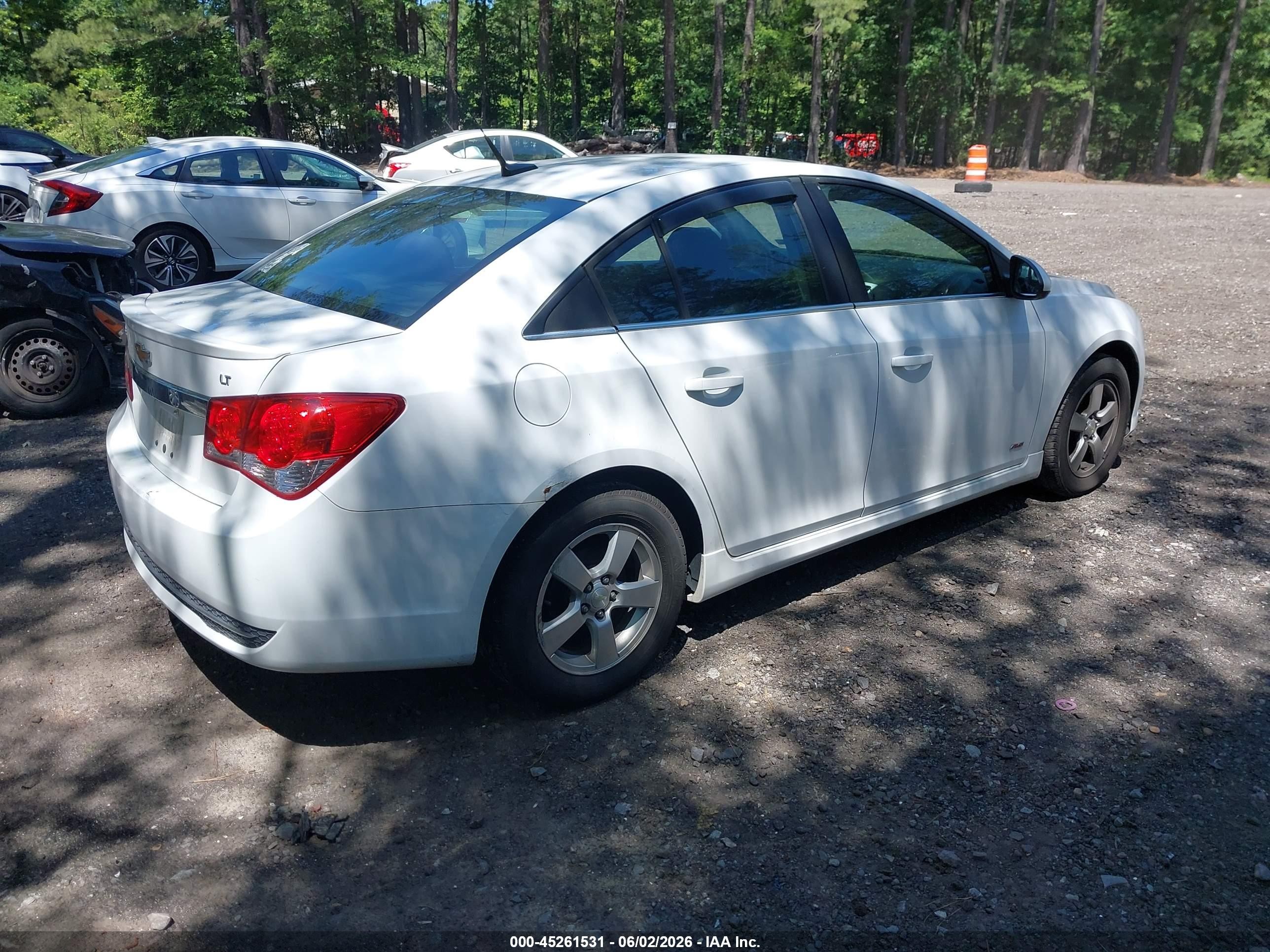2014 Chevrolet Cruze 1lt Auto White vin: 1G1PC5SB5E7223241