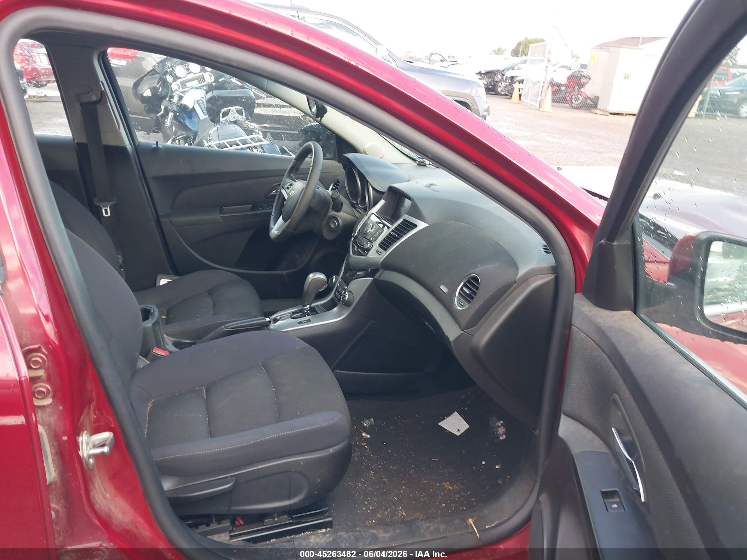 2014 Chevrolet Cruze 1lt Auto Red vin: 1G1PC5SB5E7399237