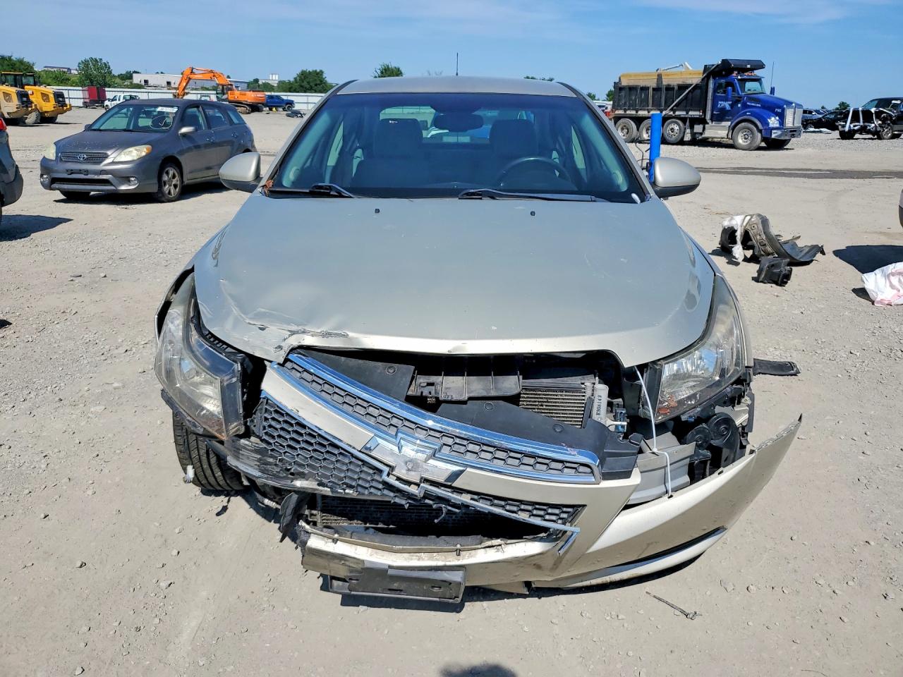 2014 Chevrolet Cruze Lt Gold vin: 1G1PC5SB5E7468542