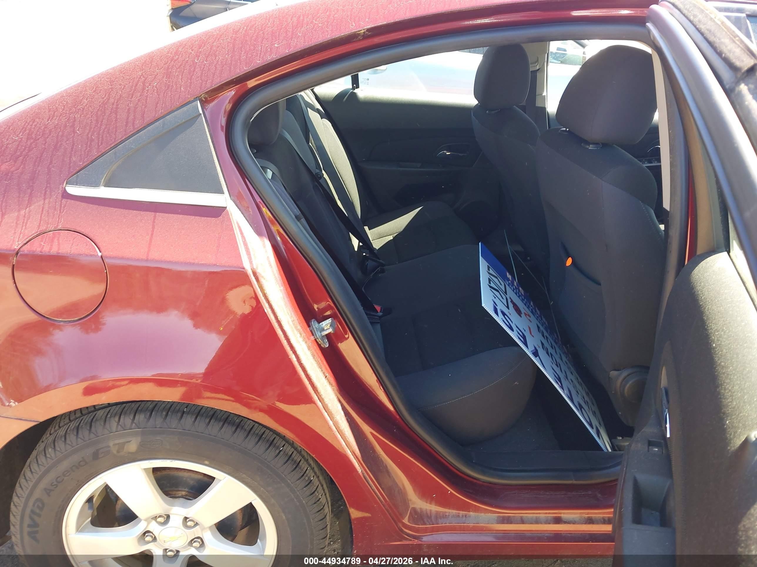 2015 Chevrolet Cruze 1lt Auto Red vin: 1G1PC5SB5F7174513