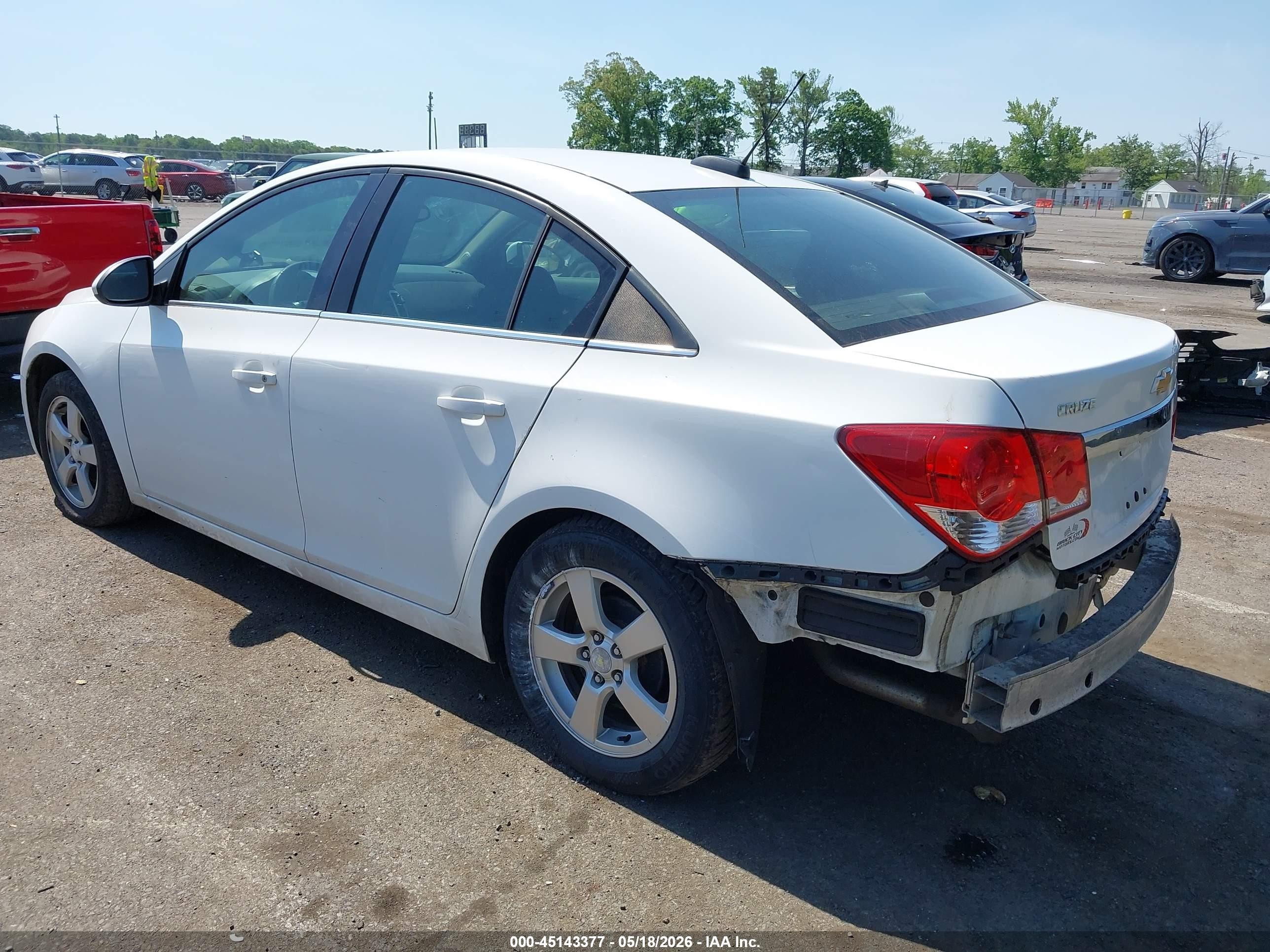 2015 Chevrolet Cruze 1lt Auto White vin: 1G1PC5SB5F7293341
