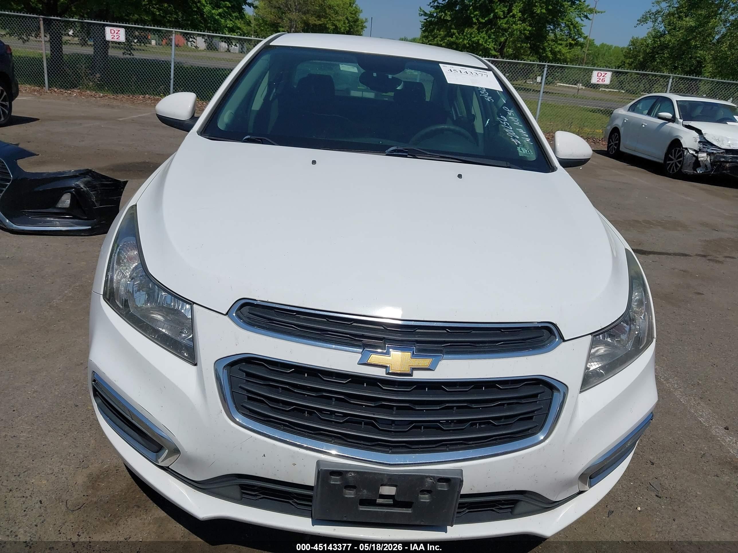 2015 Chevrolet Cruze 1lt Auto White vin: 1G1PC5SB5F7293341