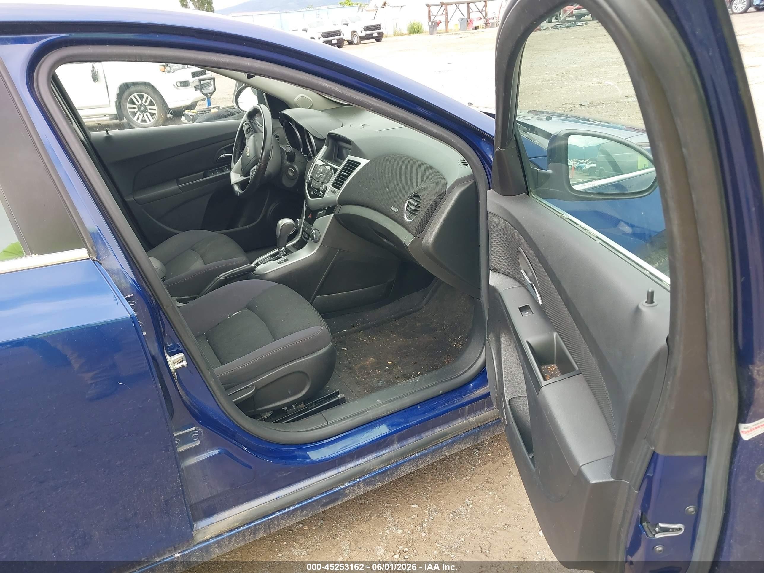 2013 Chevrolet Cruze 1lt Auto Blue vin: 1G1PC5SB6D7109862