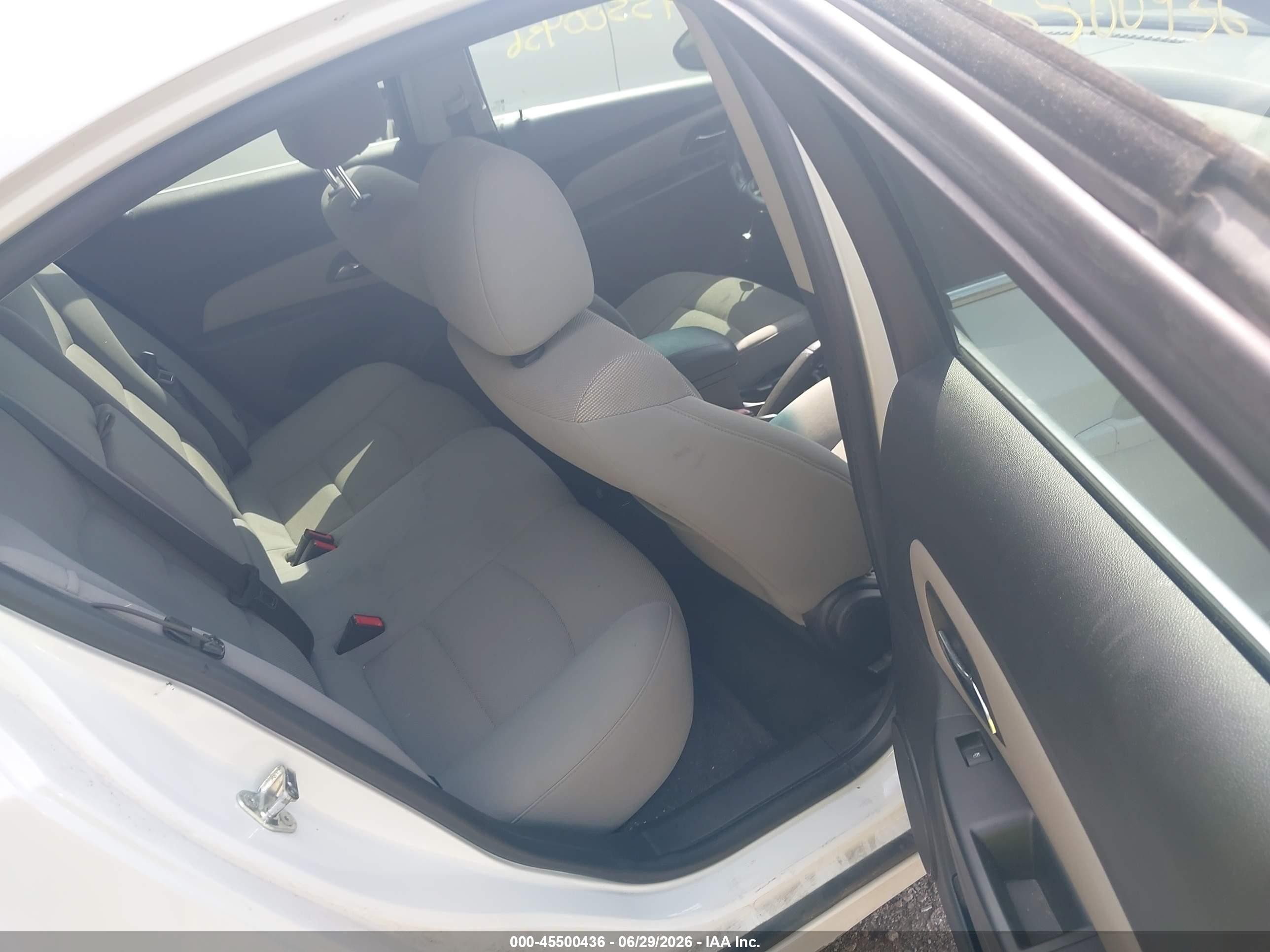 2013 Chevrolet Cruze 1lt Auto White vin: 1G1PC5SB6D7181161
