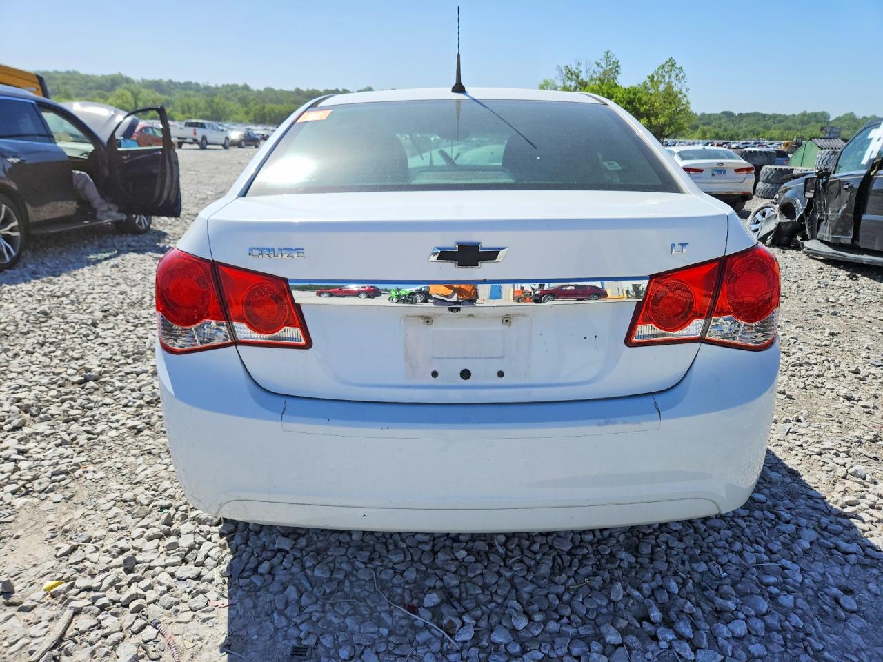 2014 Chevrolet Cruze Lt White vin: 1G1PC5SB6E7178536