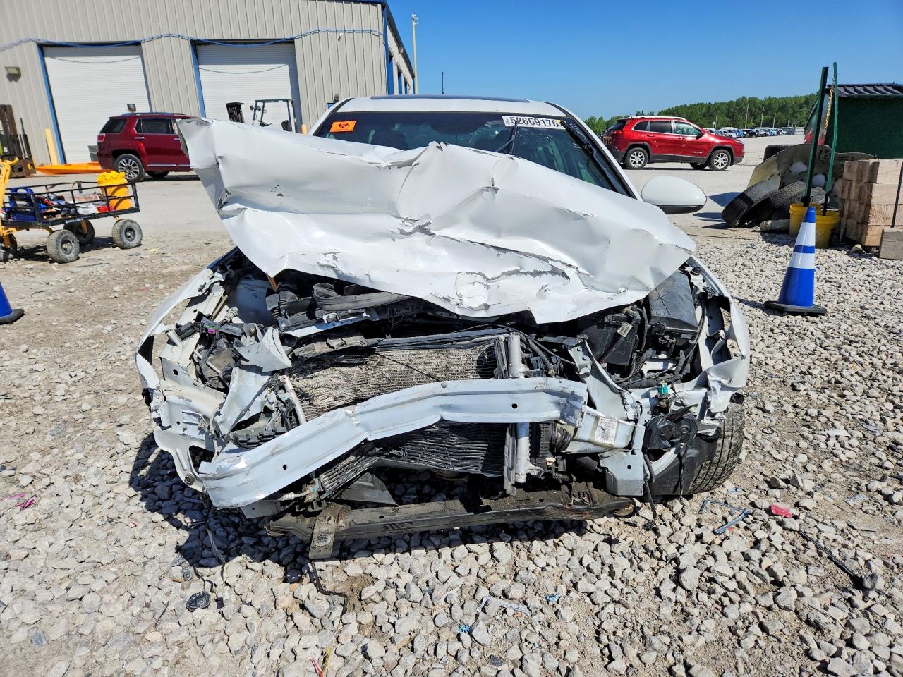 2014 Chevrolet Cruze Lt White vin: 1G1PC5SB6E7178536