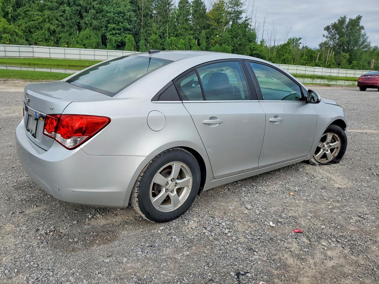 2014 Chevrolet Cruze Lt Серебряный vin: 1G1PC5SB6E7290592