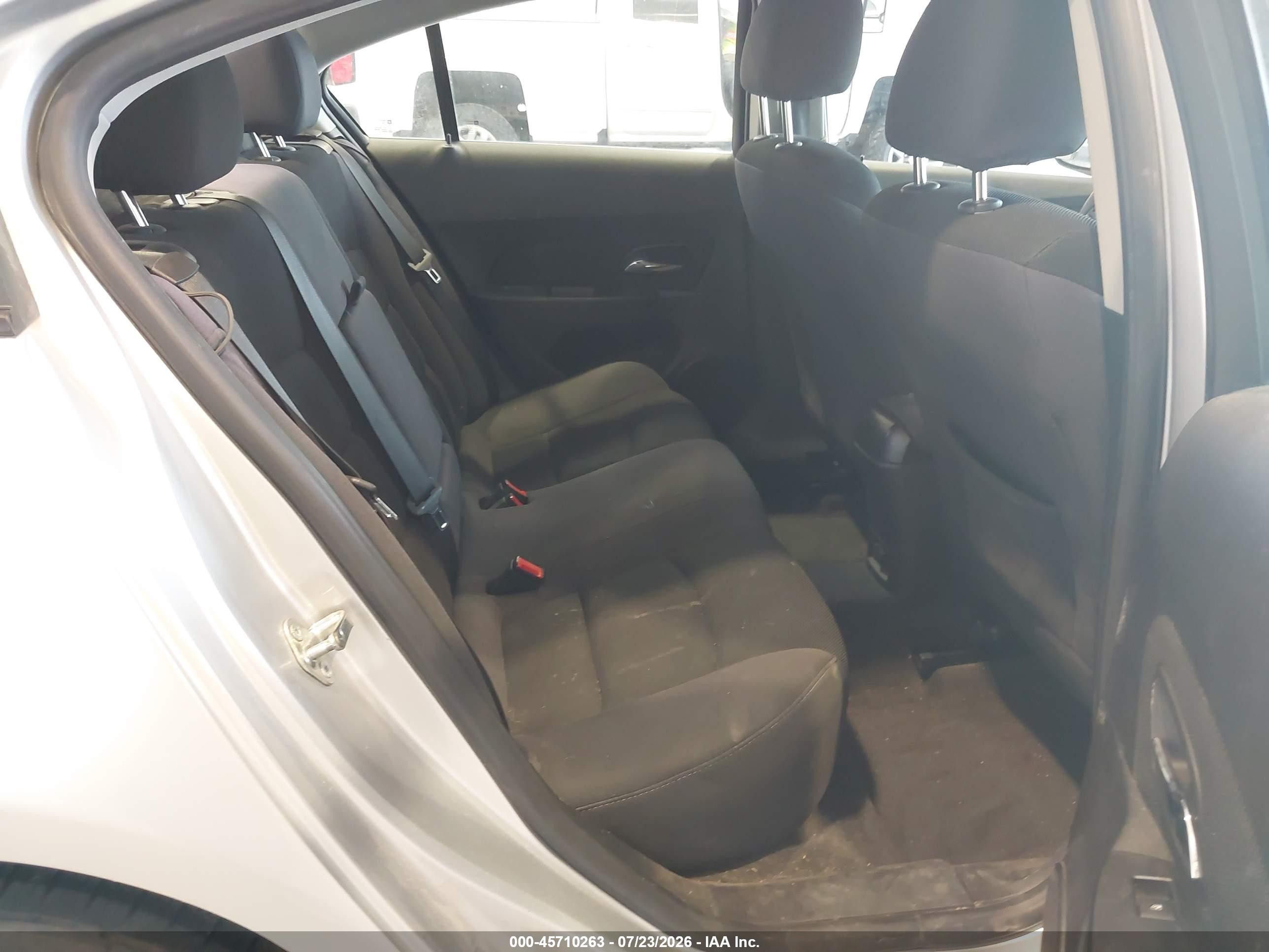 2014 Chevrolet Cruze 1lt Auto Silver vin: 1G1PC5SB6E7298031