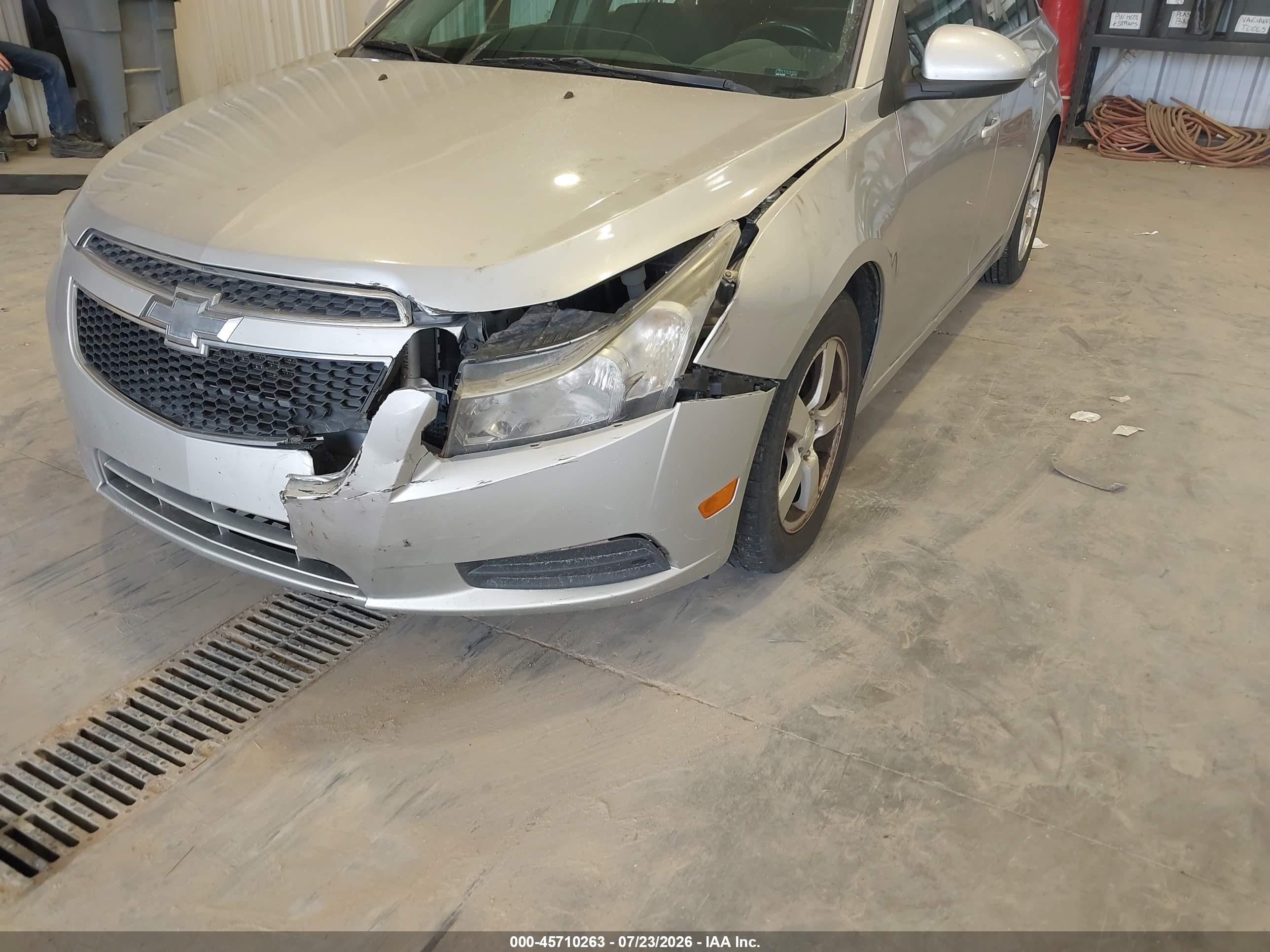 2014 Chevrolet Cruze 1lt Auto Silver vin: 1G1PC5SB6E7298031