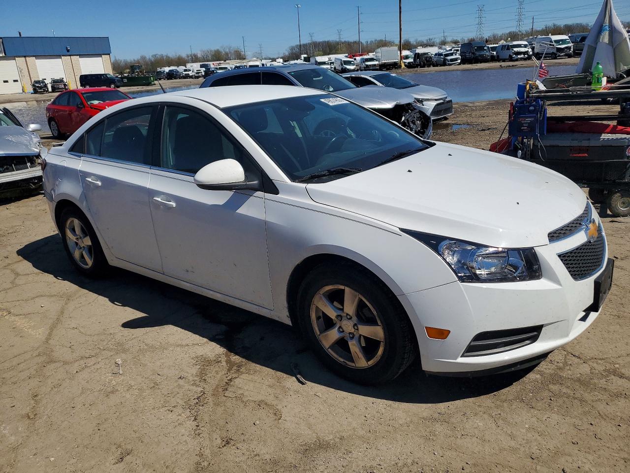 2014 Chevrolet Cruze Lt White vin: 1G1PC5SB6E7334381