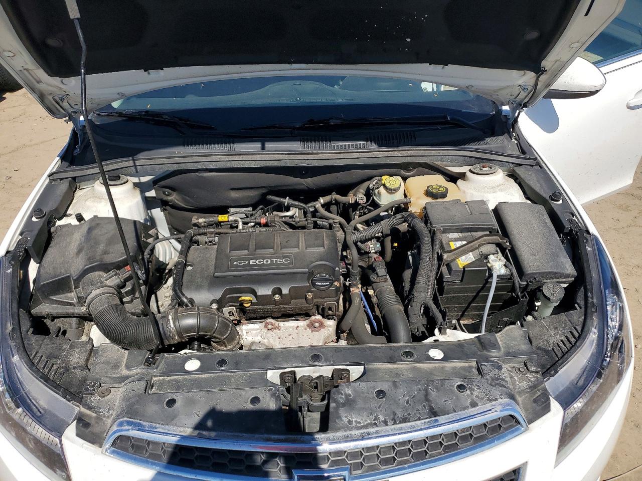 2014 Chevrolet Cruze Lt White vin: 1G1PC5SB6E7334381