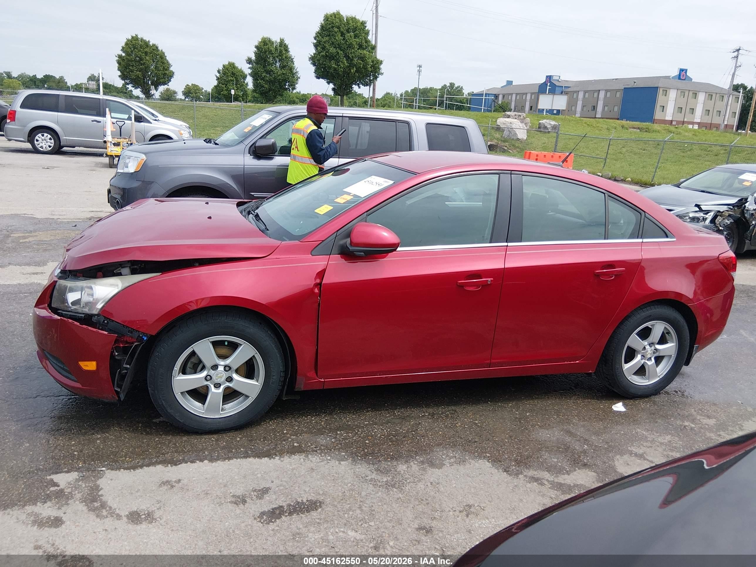 2014 Chevrolet Cruze 1lt Auto Red vin: 1G1PC5SB6E7452253
