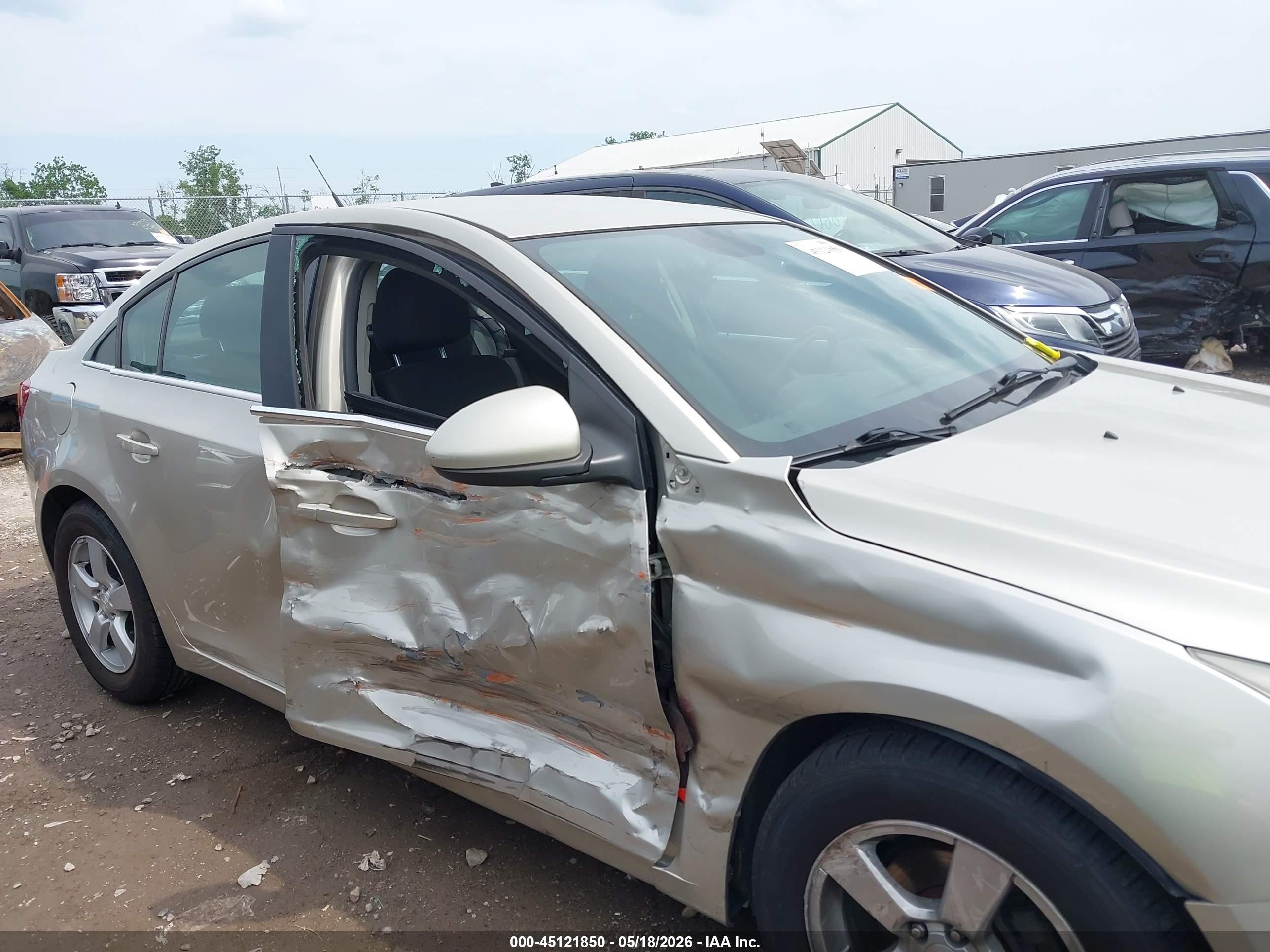 2014 Chevrolet Cruze 1lt Auto Золотой vin: 1G1PC5SB6E7458179