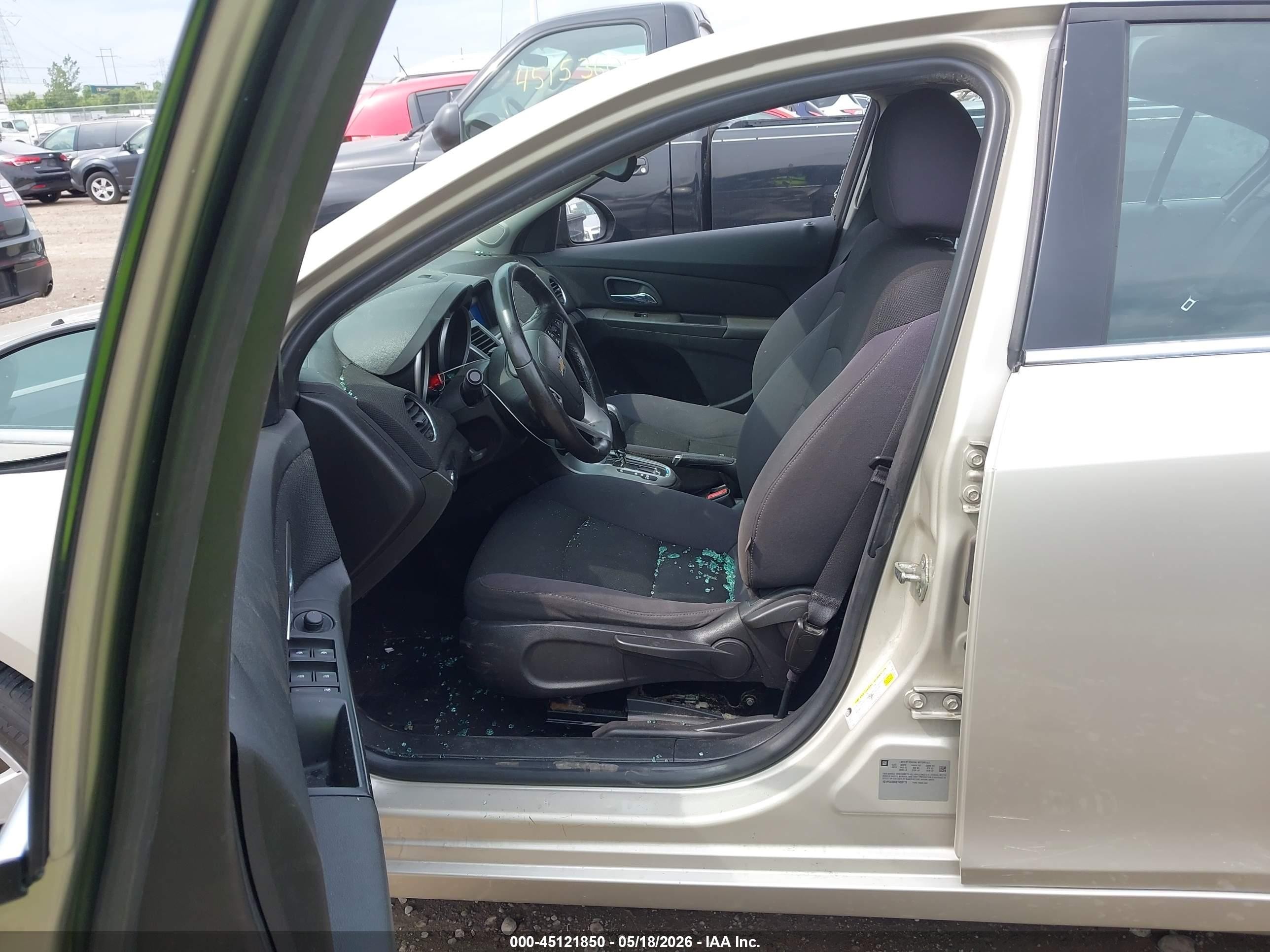 2014 Chevrolet Cruze 1lt Auto Золотой vin: 1G1PC5SB6E7458179