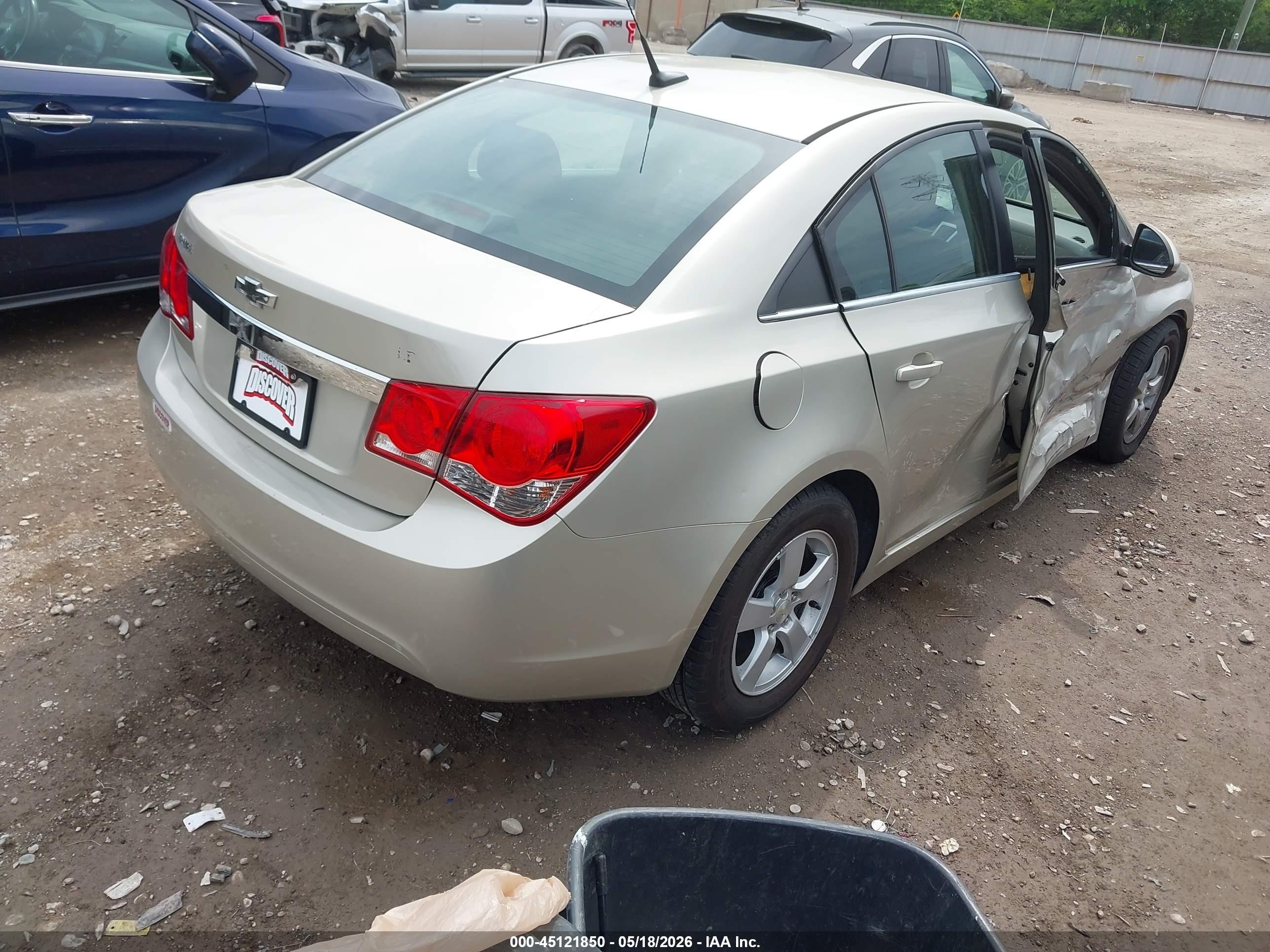 2014 Chevrolet Cruze 1lt Auto Золотой vin: 1G1PC5SB6E7458179