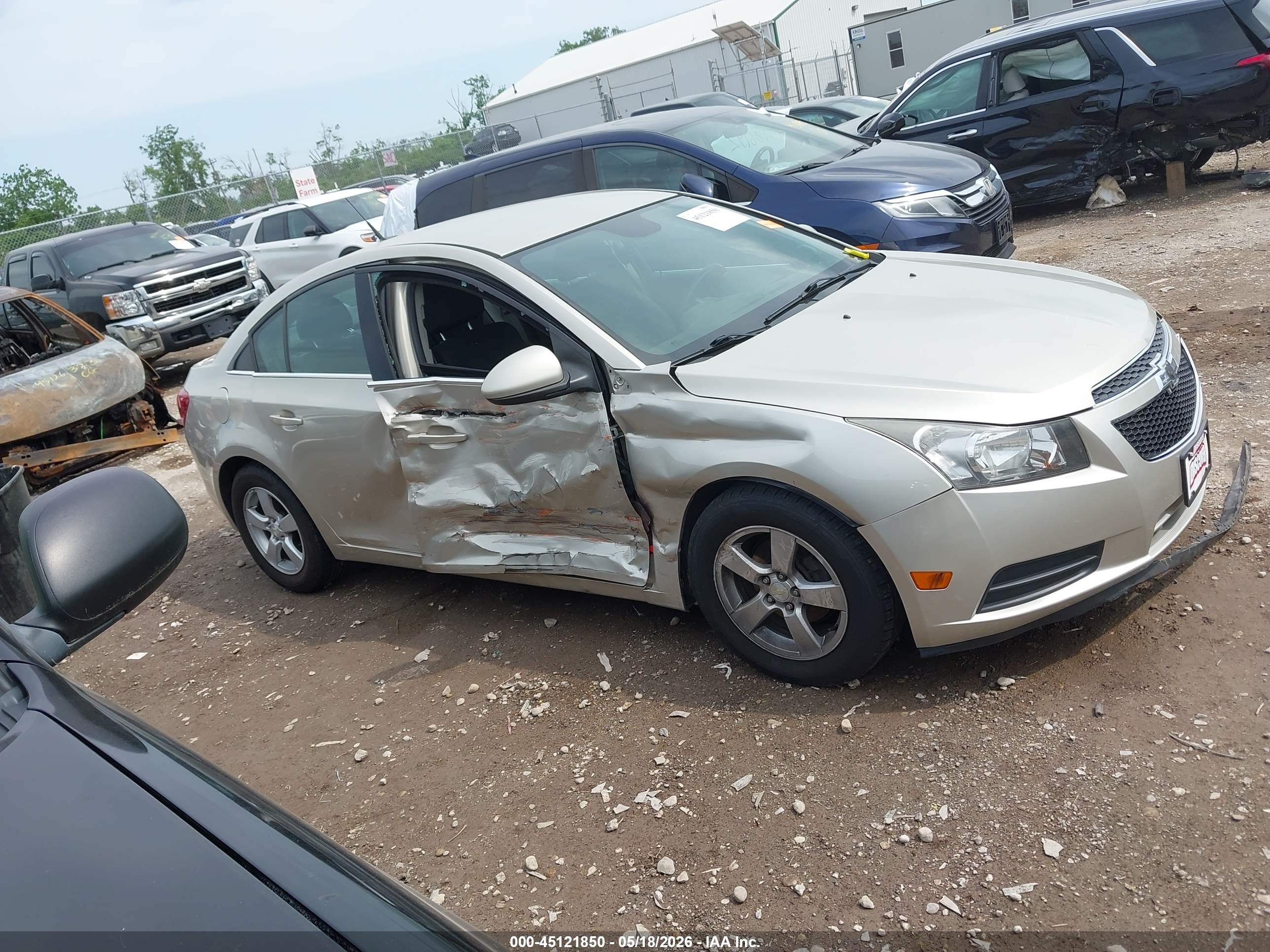 2014 Chevrolet Cruze 1lt Auto Золотой vin: 1G1PC5SB6E7458179