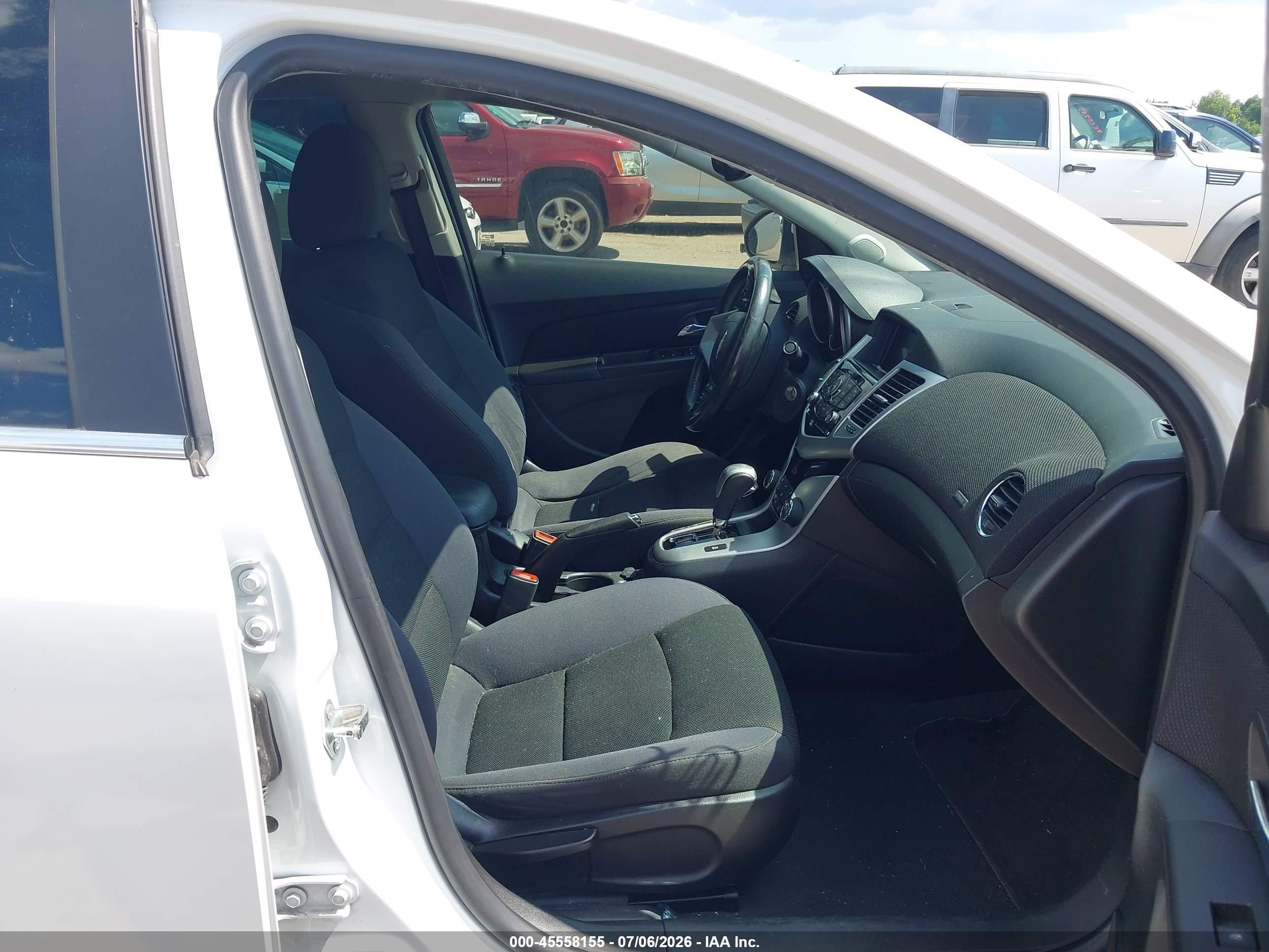 2014 Chevrolet Cruze 1lt Auto White vin: 1G1PC5SB6E7477654