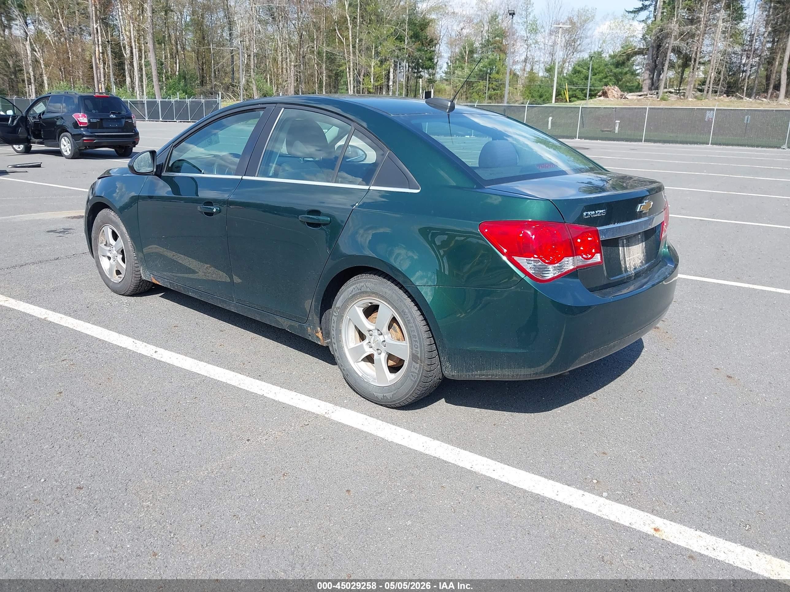 2015 Chevrolet Cruze 1lt Auto Green vin: 1G1PC5SB6F7180370