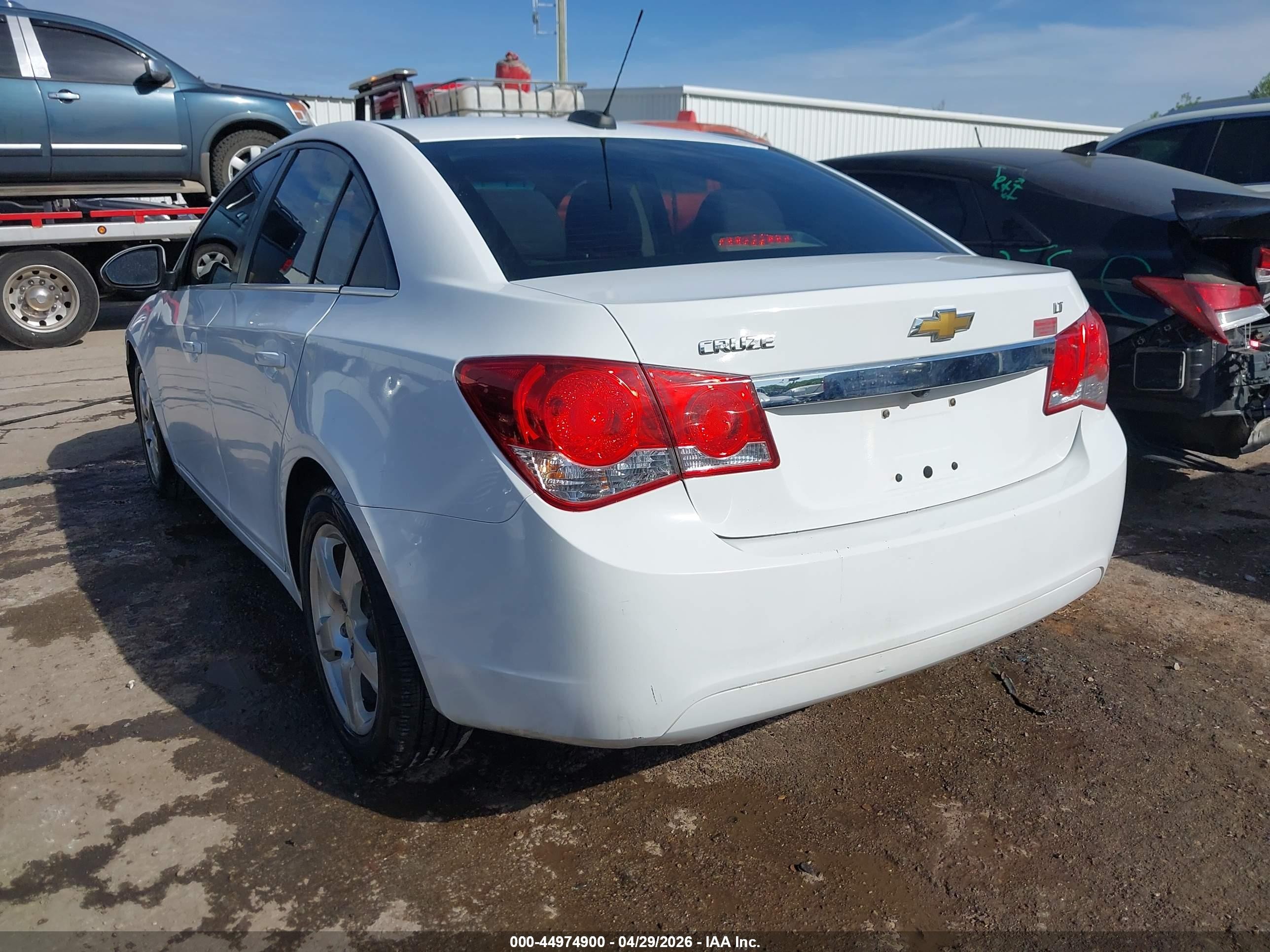2015 Chevrolet Cruze 1lt Auto White vin: 1G1PC5SB6F7245069
