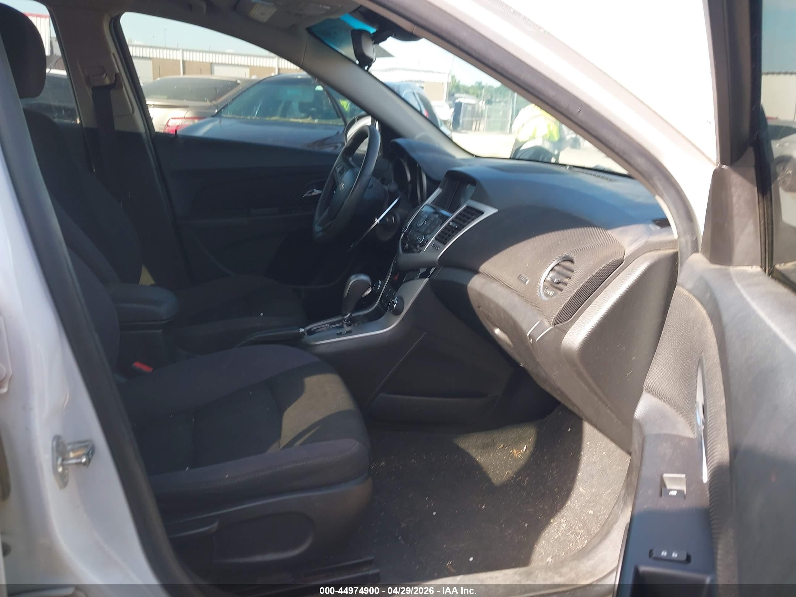 2015 Chevrolet Cruze 1lt Auto White vin: 1G1PC5SB6F7245069