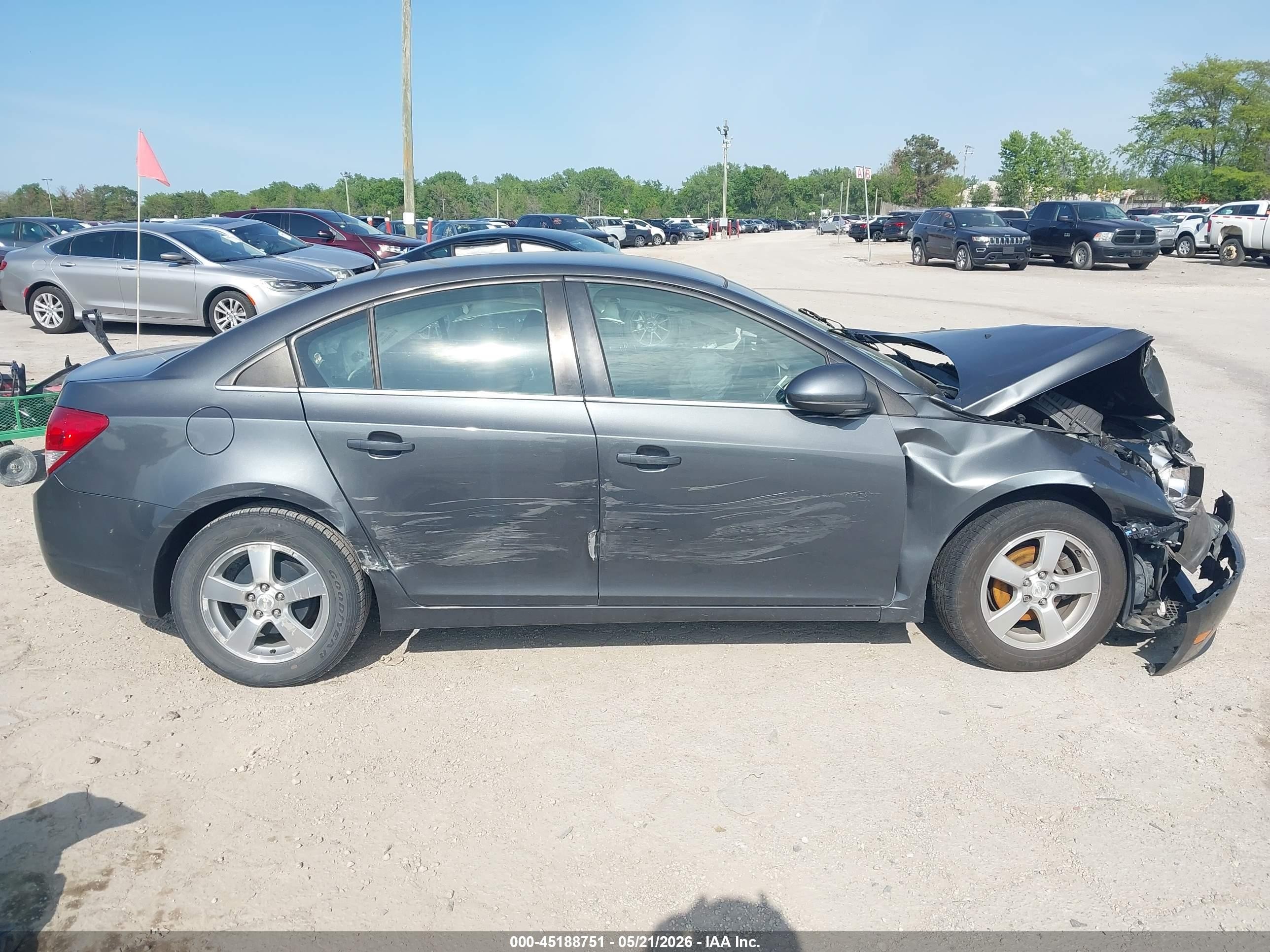 2013 Chevrolet Cruze 1lt Auto Gray vin: 1G1PC5SB7D7188474