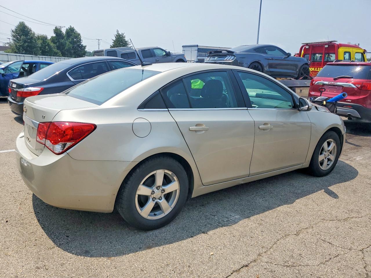 2014 Chevrolet Cruze Lt Beige vin: 1G1PC5SB7E7221944
