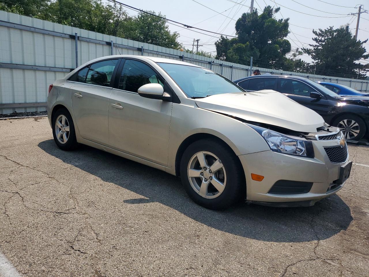 2014 Chevrolet Cruze Lt Beige vin: 1G1PC5SB7E7221944