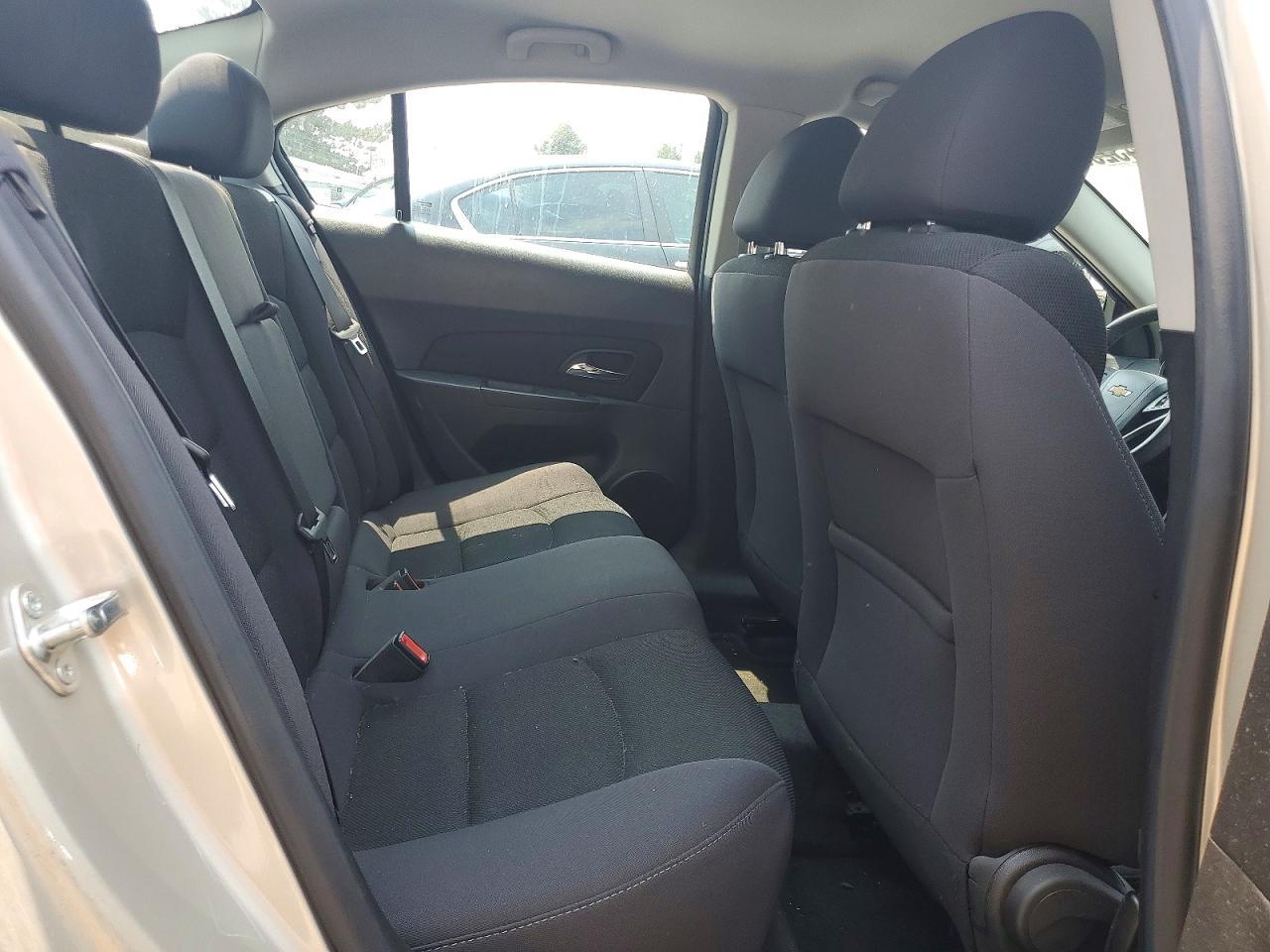 2014 Chevrolet Cruze Lt Beige vin: 1G1PC5SB7E7221944