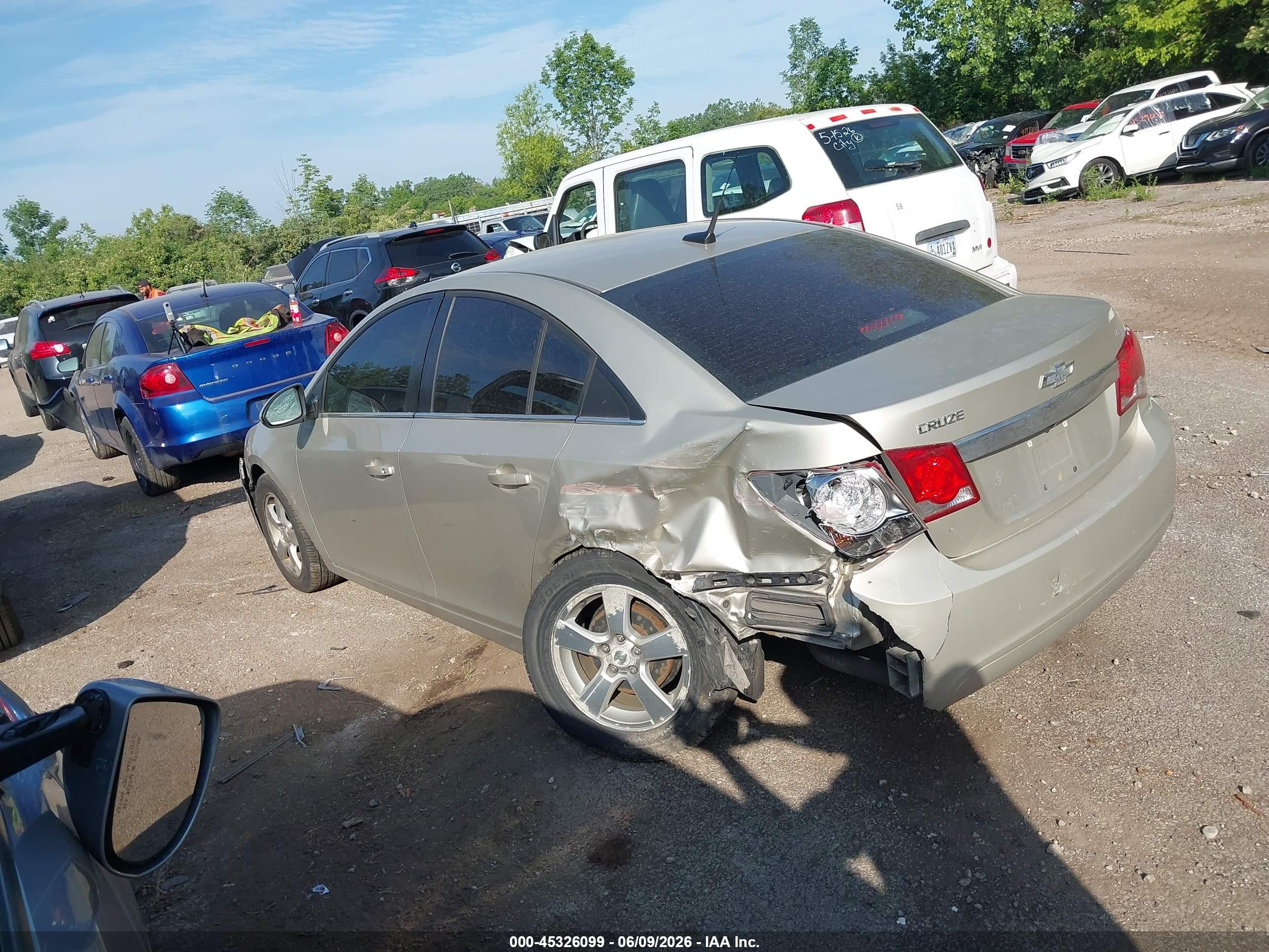 2014 Chevrolet Cruze 1lt Auto Champagne vin: 1G1PC5SB7E7278998