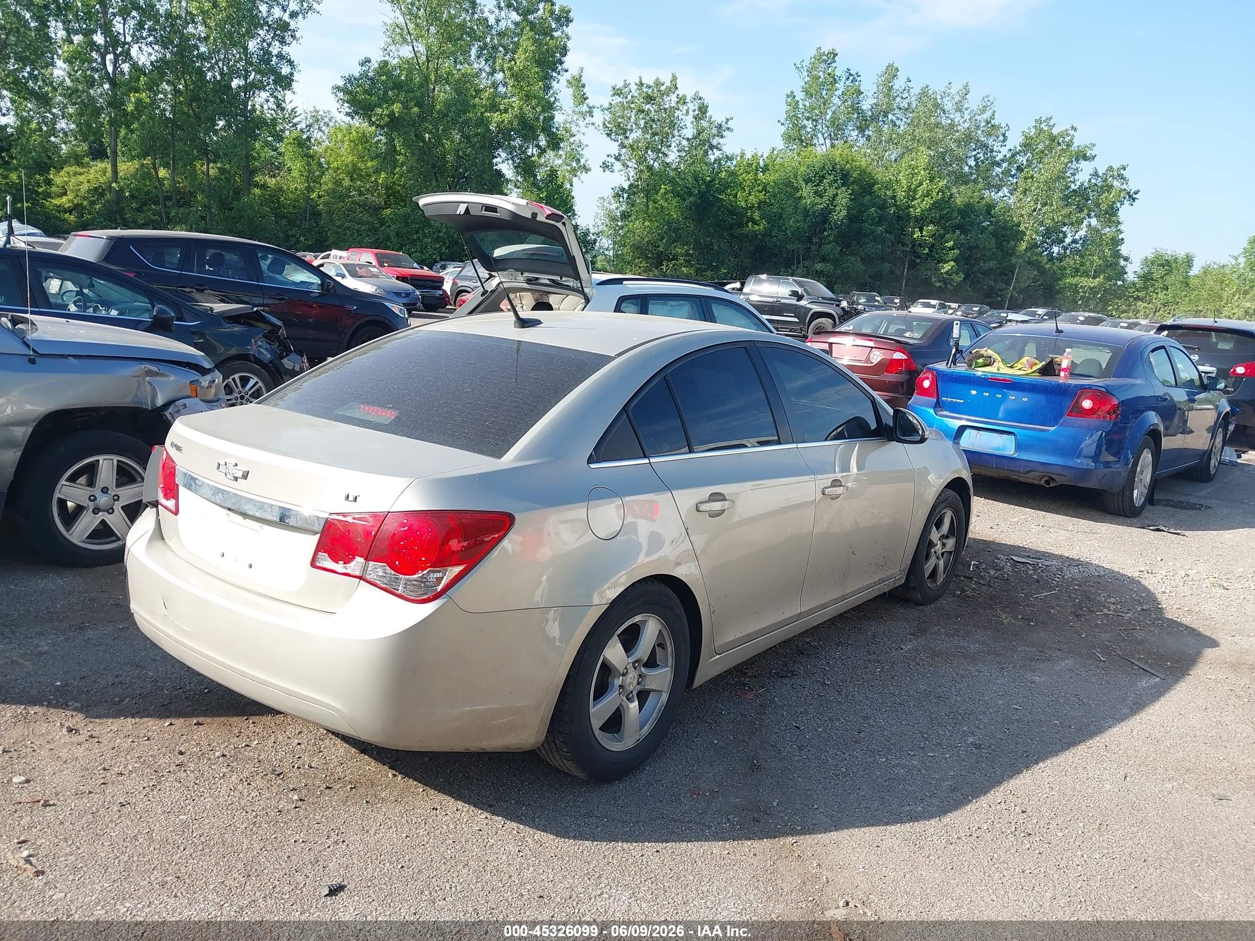 2014 Chevrolet Cruze 1lt Auto Champagne vin: 1G1PC5SB7E7278998
