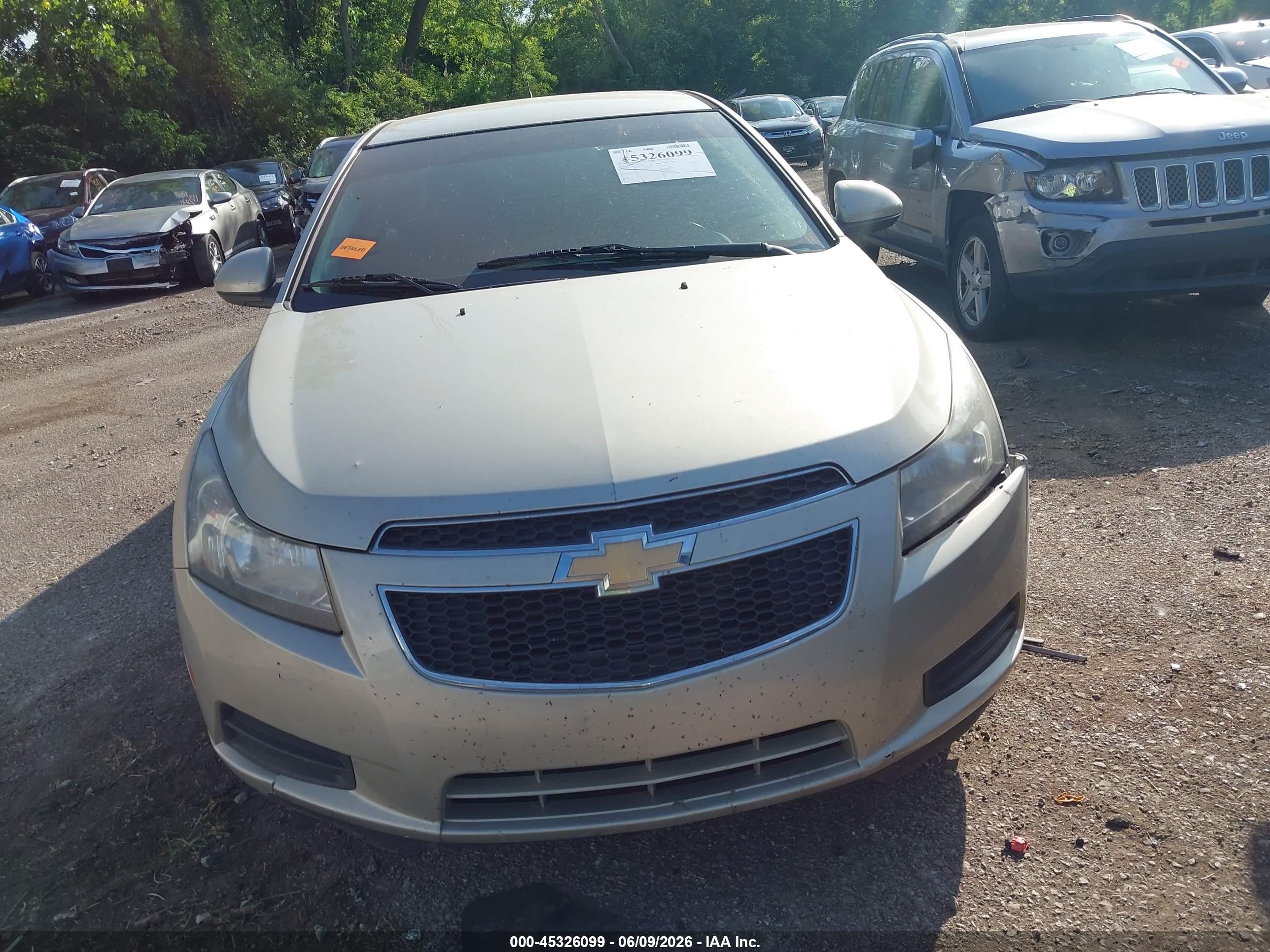 2014 Chevrolet Cruze 1lt Auto Champagne vin: 1G1PC5SB7E7278998