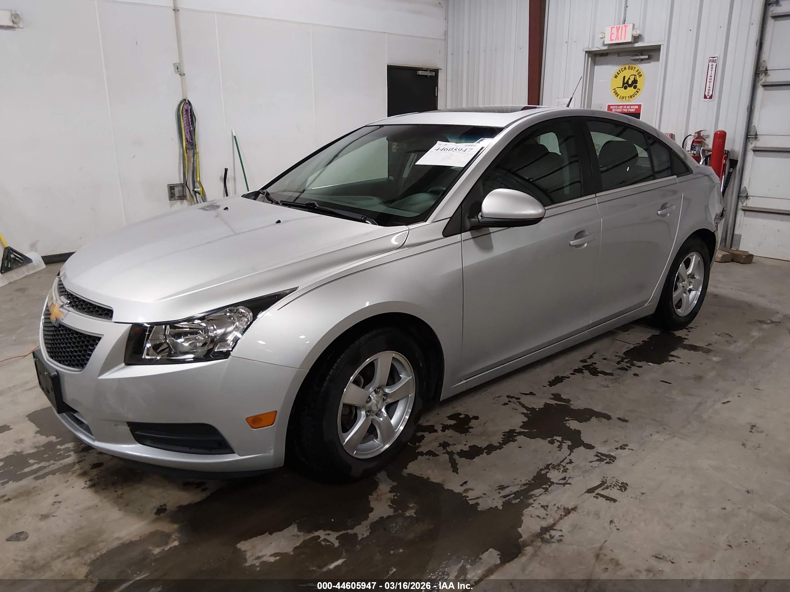 2014 Chevrolet Cruze 1lt Auto Silver vin: 1G1PC5SB7E7323809