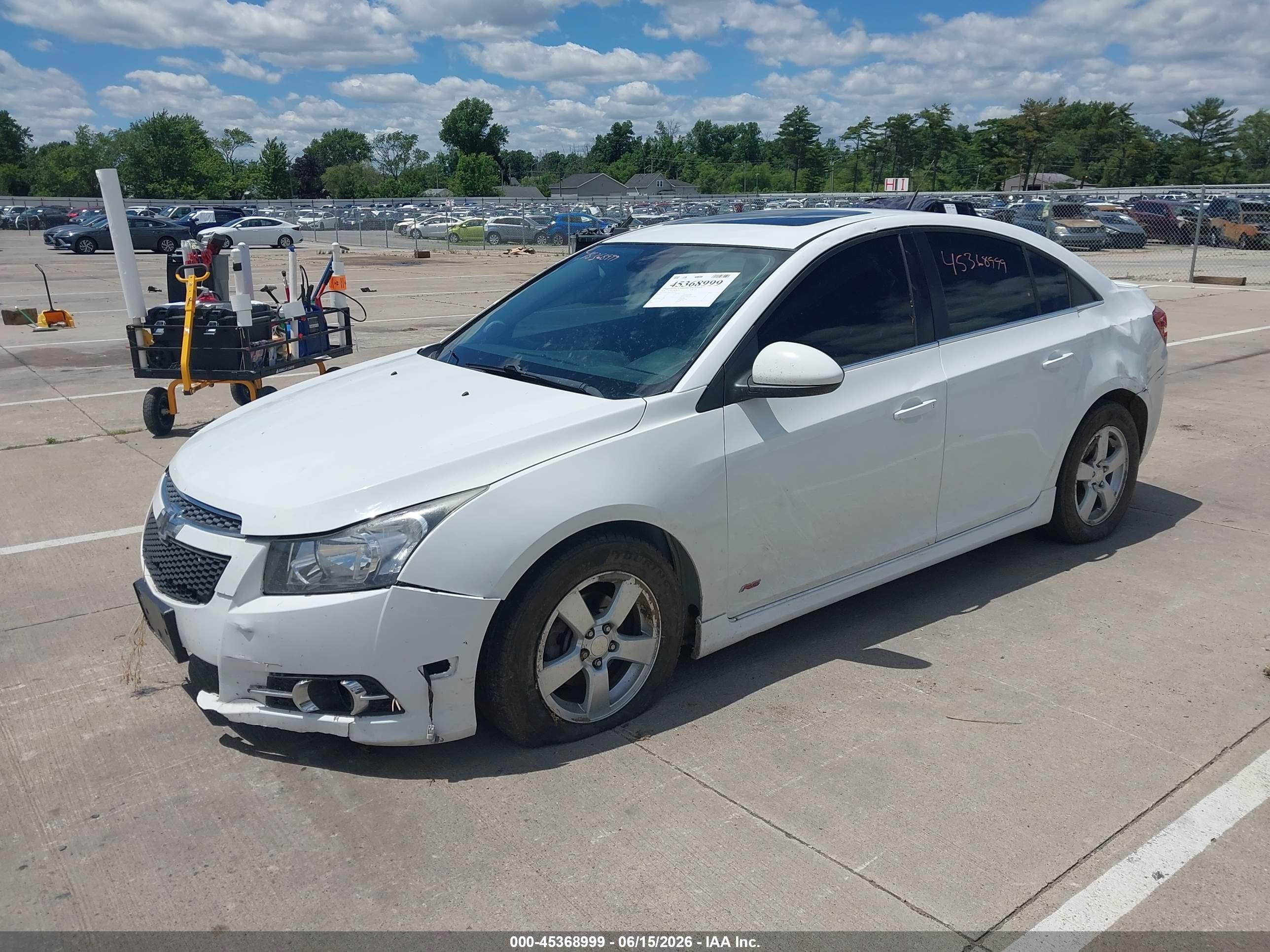 2014 Chevrolet Cruze 1lt Auto White vin: 1G1PC5SB7E7407225