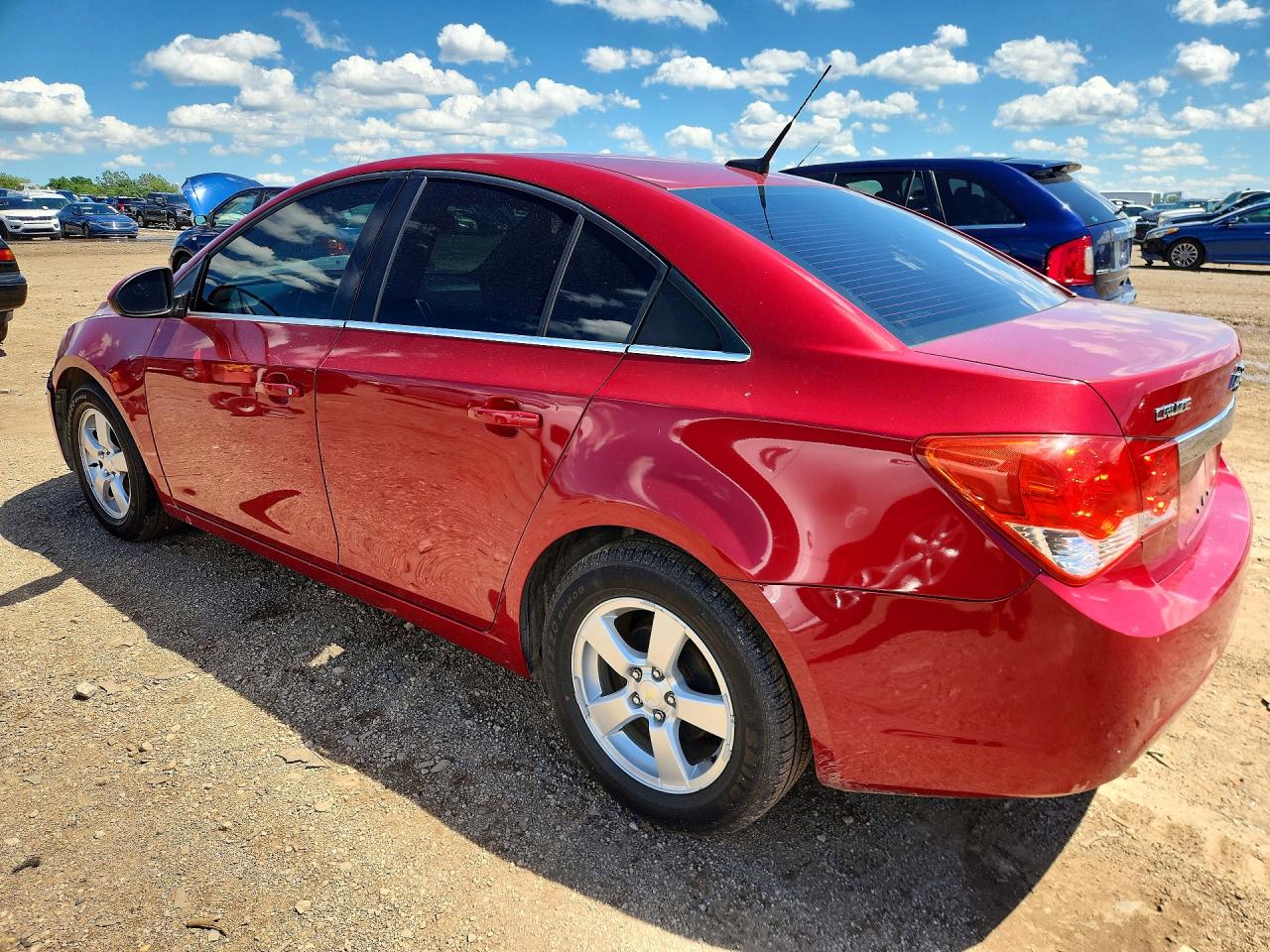 2014 Chev Cruze Red vin: 1G1PC5SB7E7424543