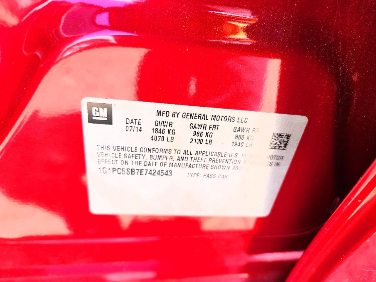 2014 Chev Cruze Red vin: 1G1PC5SB7E7424543
