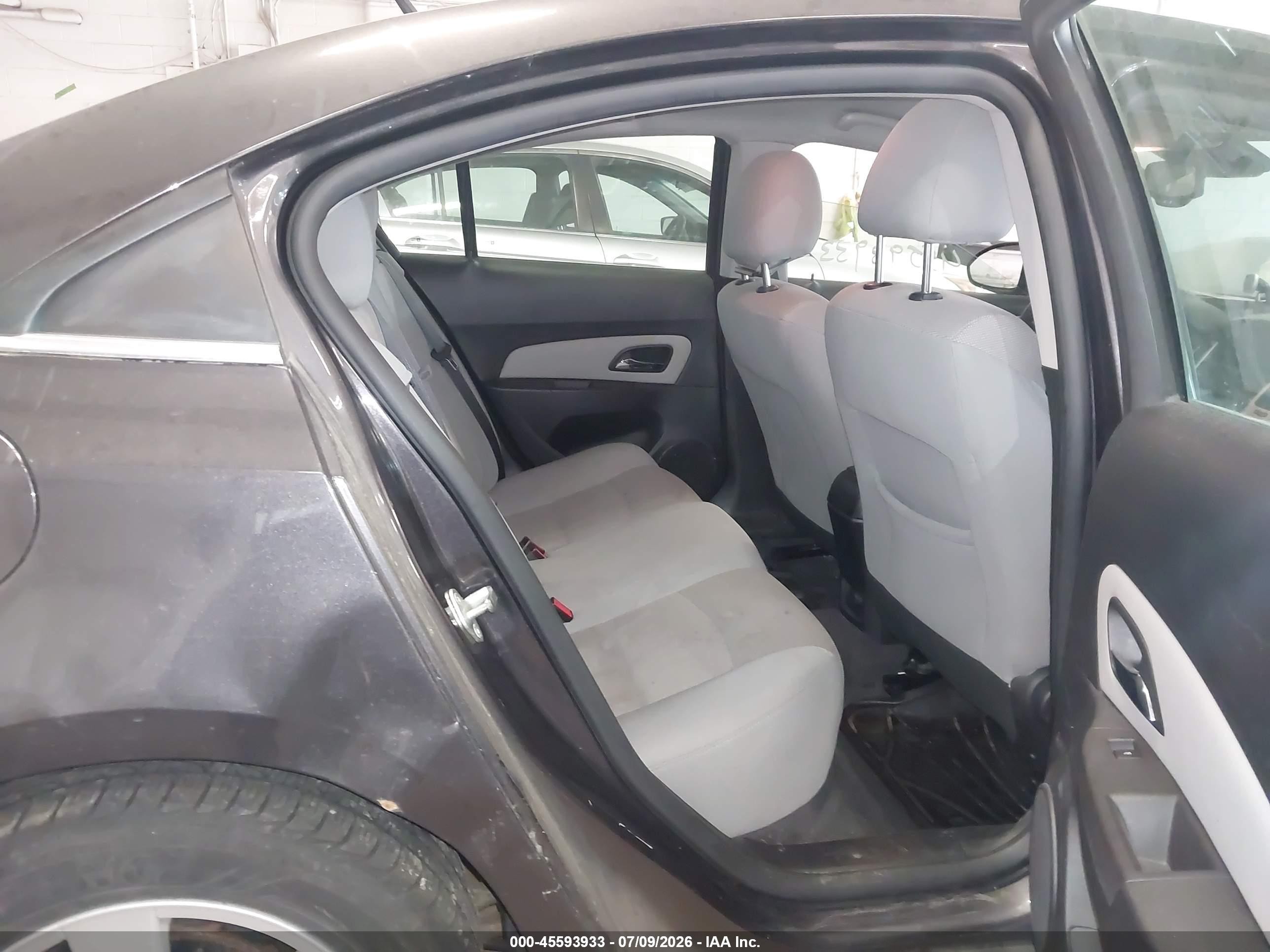 2014 Chevrolet Cruze 1lt Auto Gray vin: 1G1PC5SB7E7442038