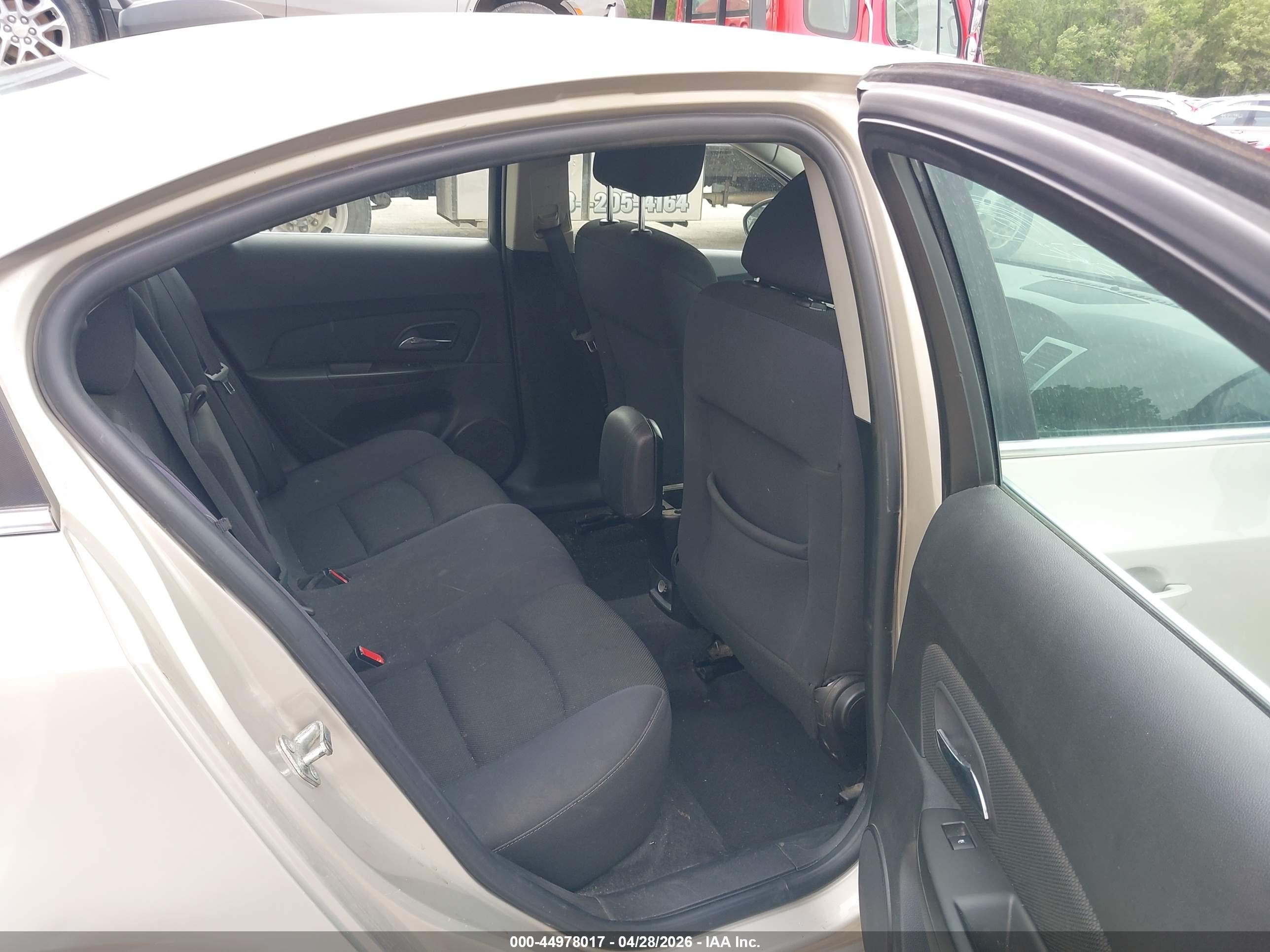 2015 Chevrolet Cruze 1lt Auto Tan vin: 1G1PC5SB7F7140511