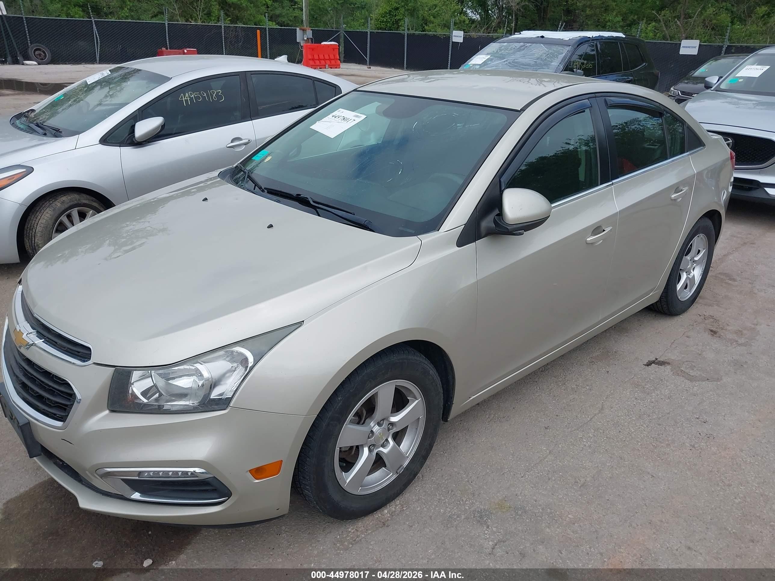 2015 Chevrolet Cruze 1lt Auto Tan vin: 1G1PC5SB7F7140511