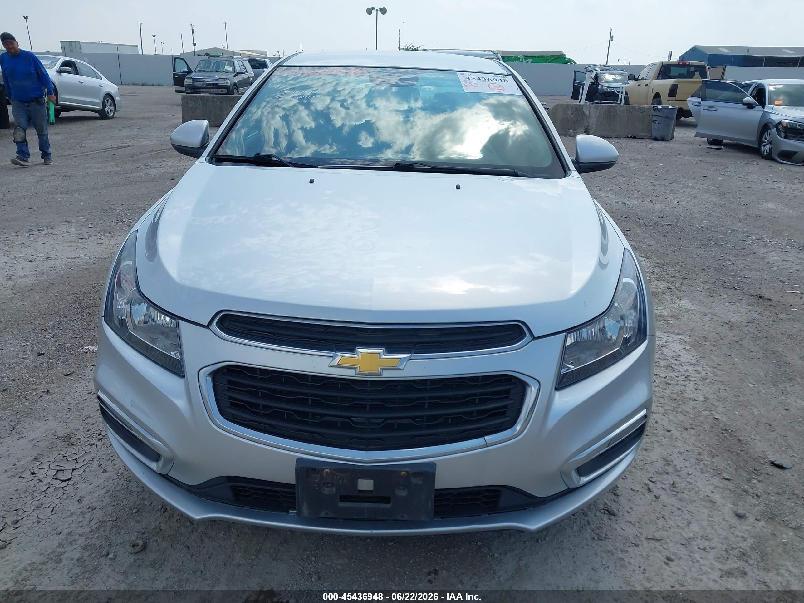 2015 Chevrolet Cruze 1lt Auto Silver vin: 1G1PC5SB7F7165506
