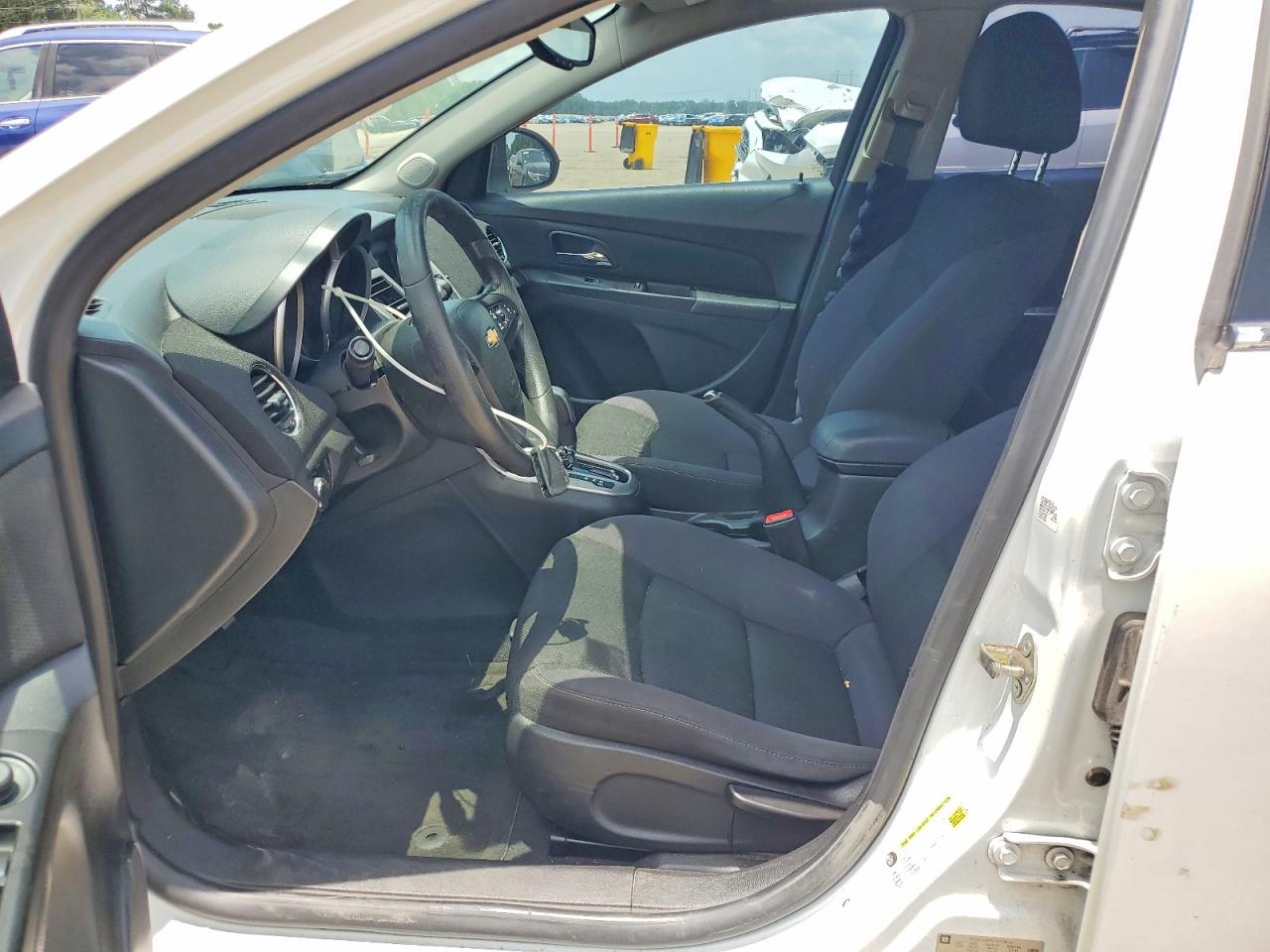 2015 Chevrolet Cruze Lt White vin: 1G1PC5SB7F7173847