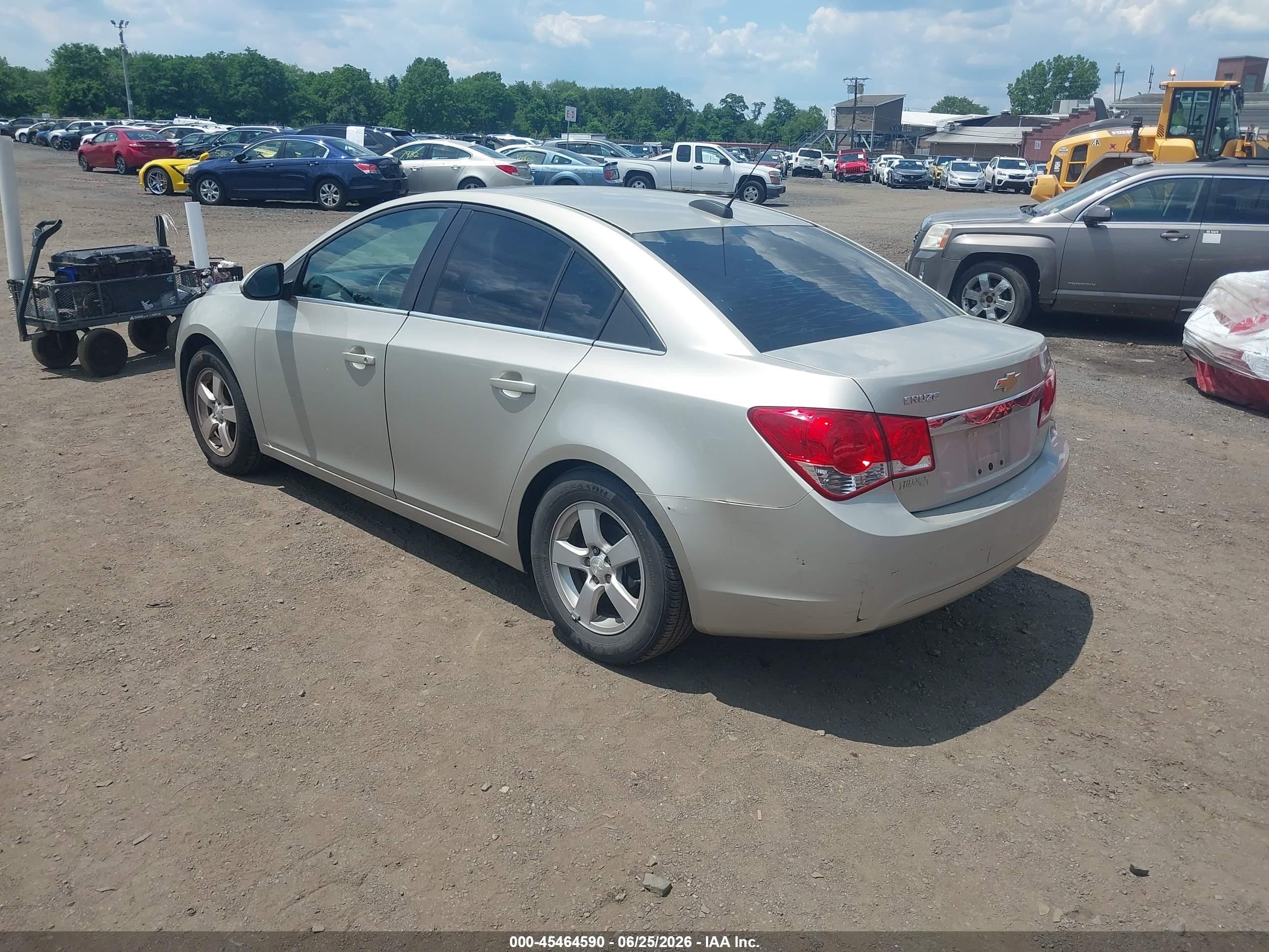 2015 Chevrolet Cruze 1lt Auto Beige vin: 1G1PC5SB7F7183939