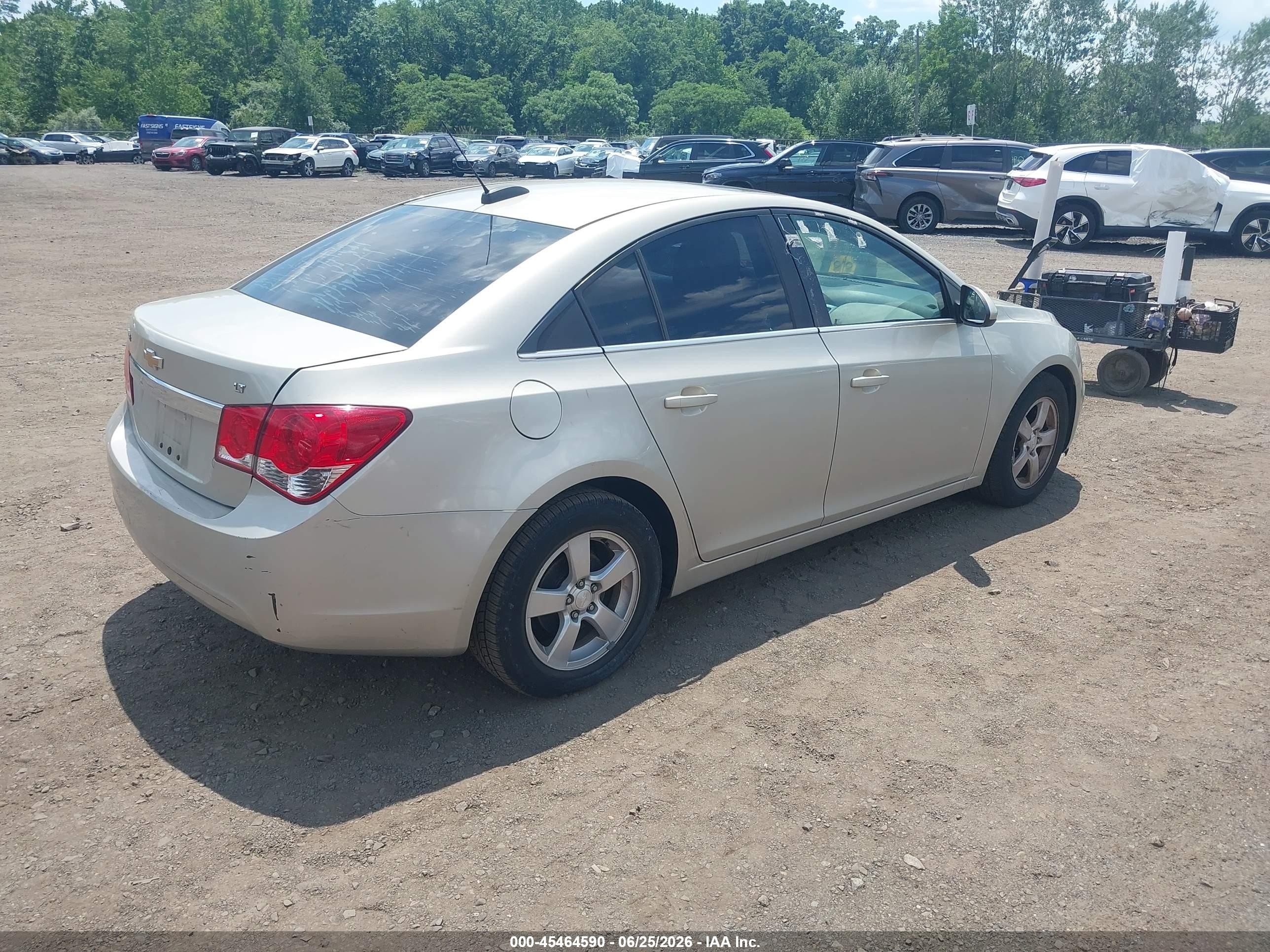 2015 Chevrolet Cruze 1lt Auto Beige vin: 1G1PC5SB7F7183939