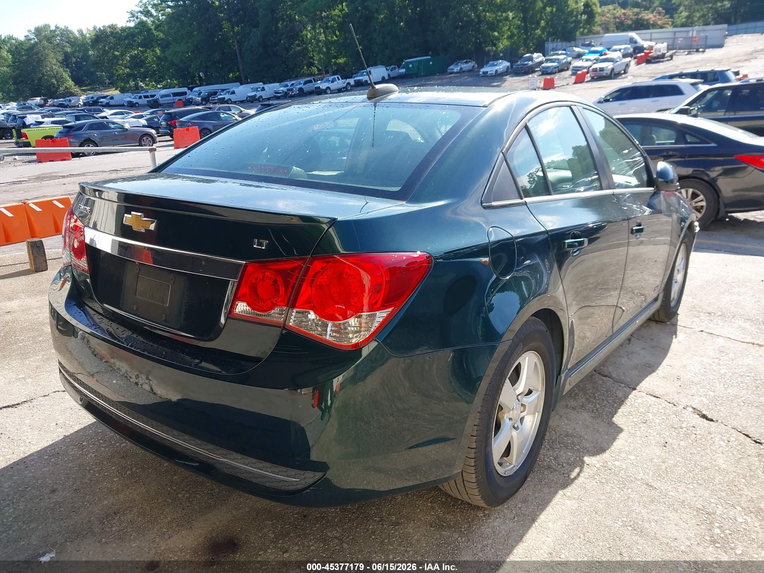 2015 Chevrolet Cruze 1lt Auto Green vin: 1G1PC5SB7F7253861