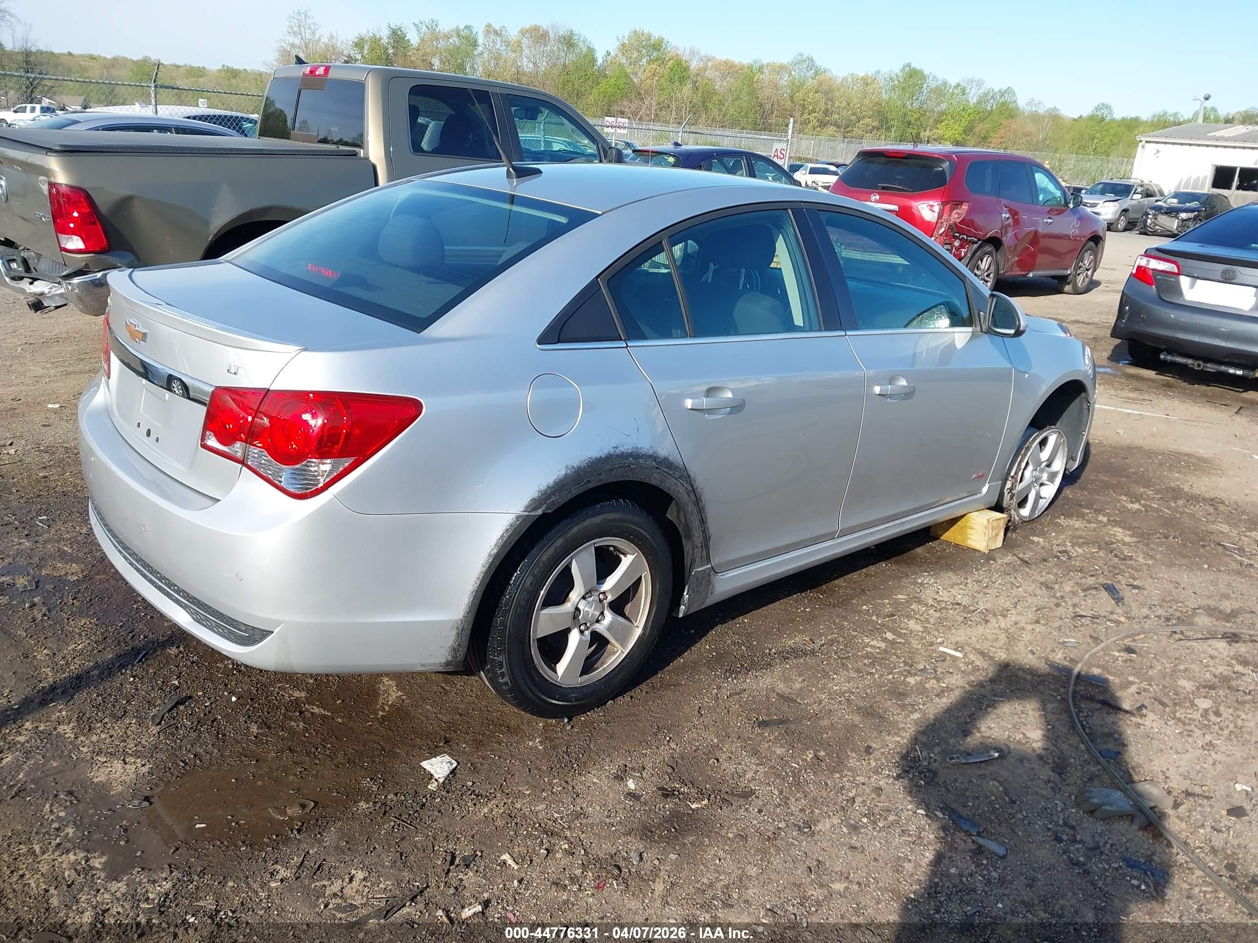 2013 Chevrolet Cruze 1lt Auto Silver vin: 1G1PC5SB8D7167455